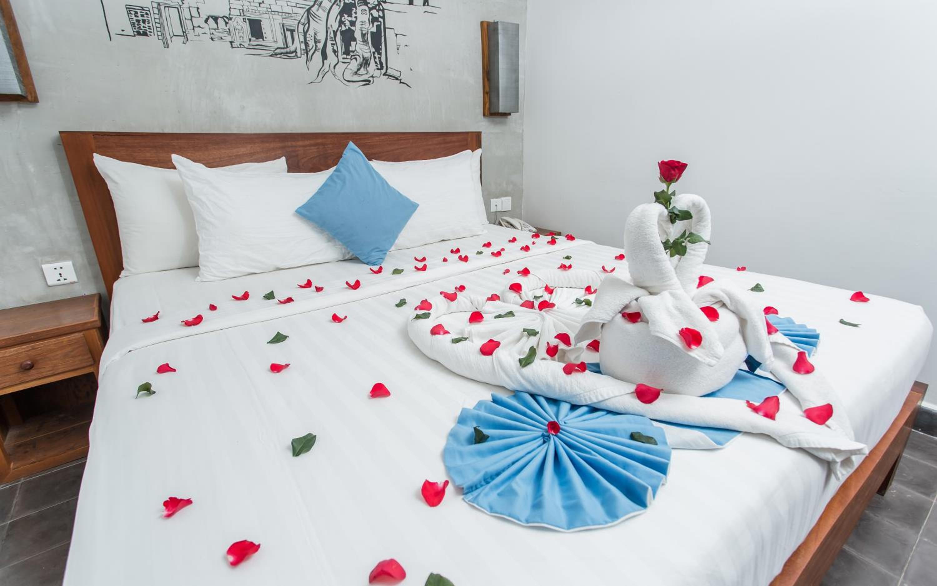Honeymoon Package - Photo 4