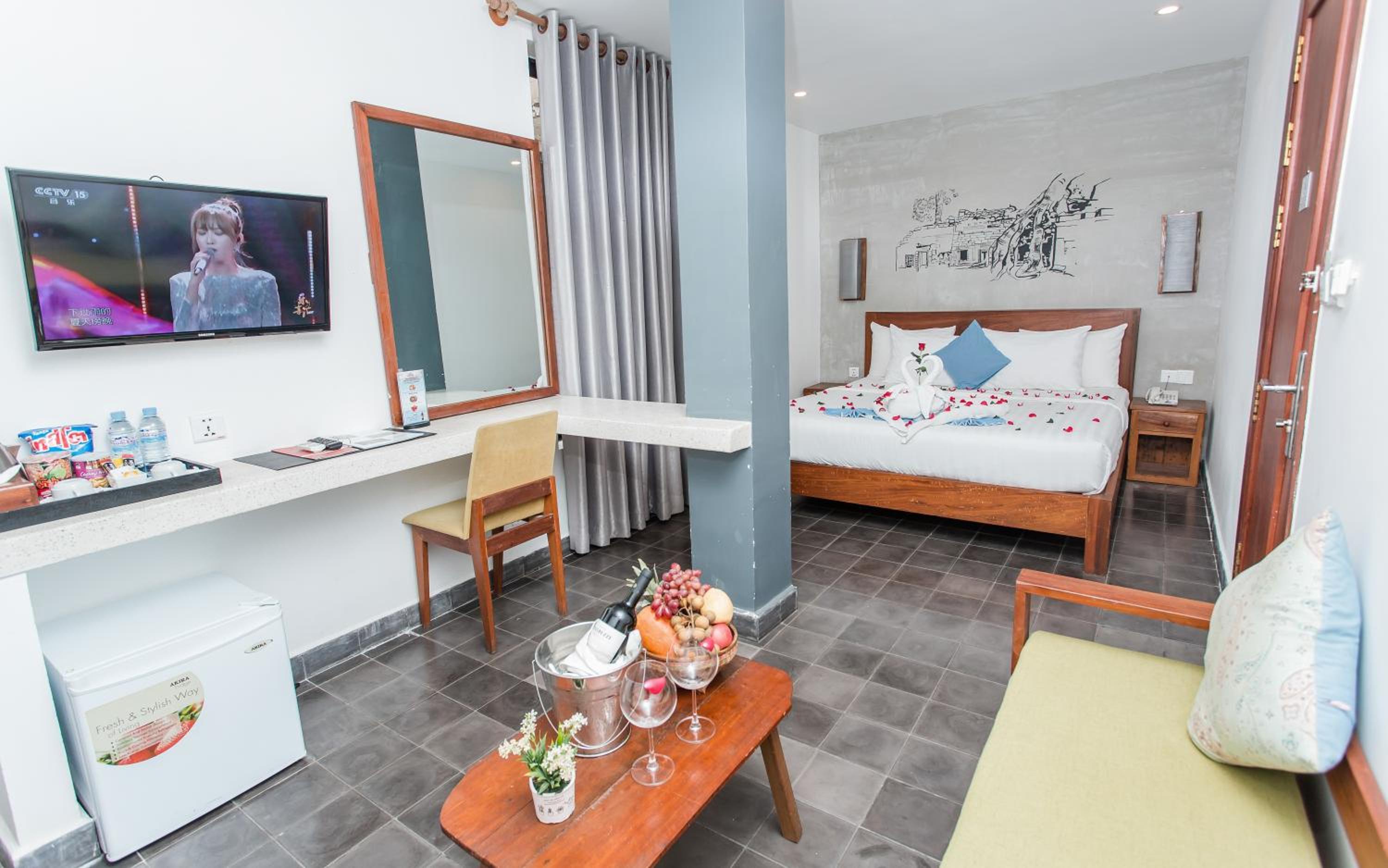 Honeymoon Package - Photo 2