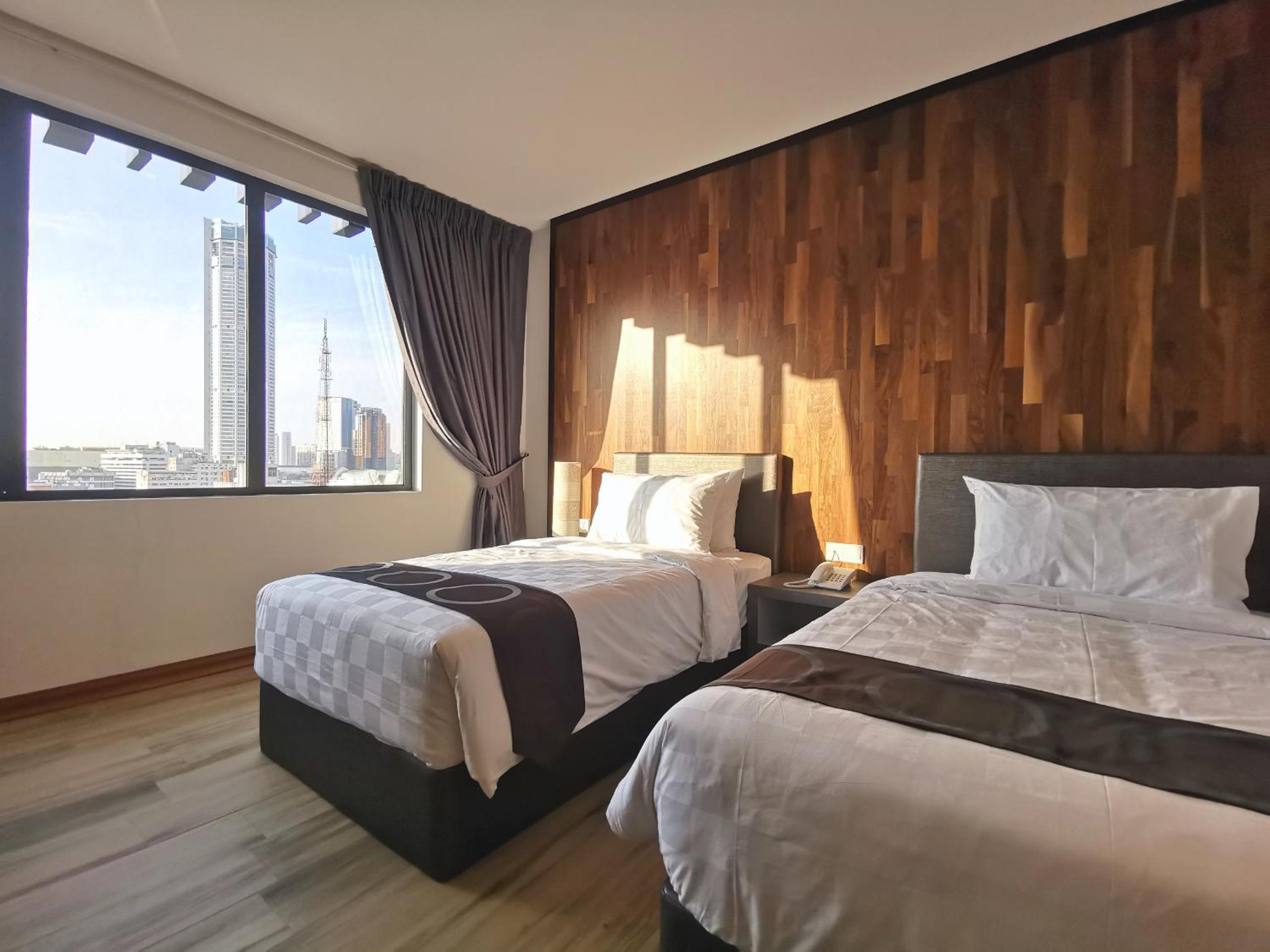 Deluxe Twin Room