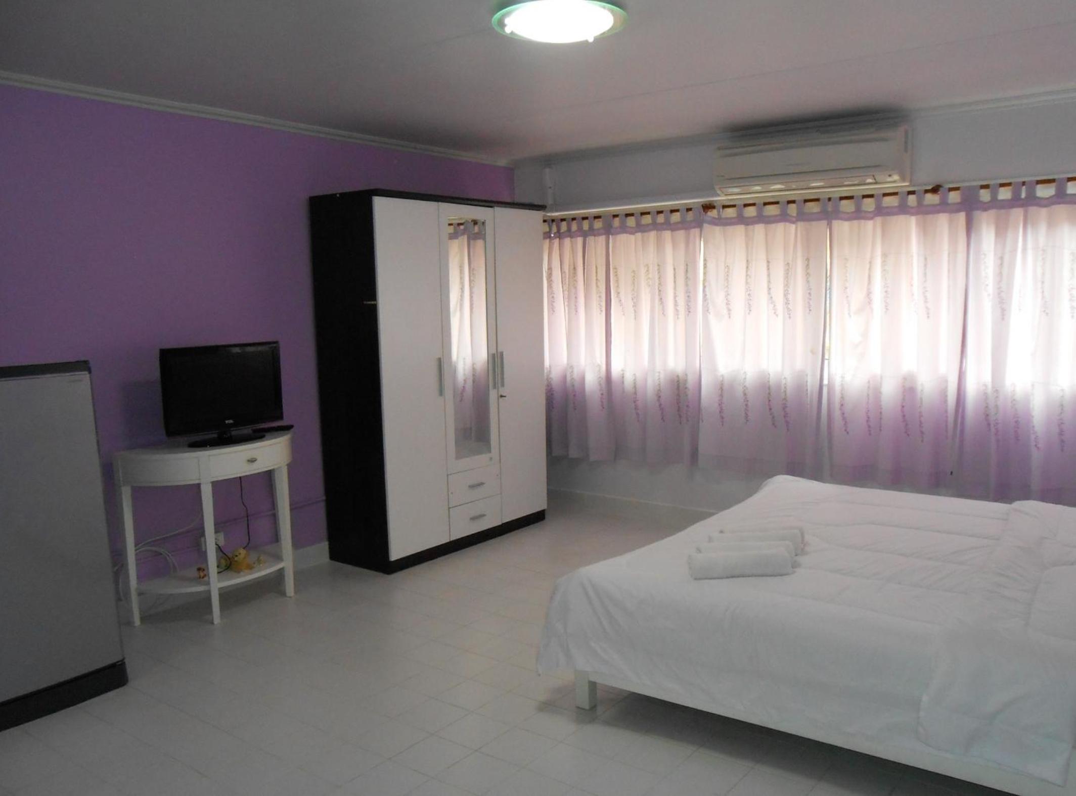 Standard Double Room photo 3