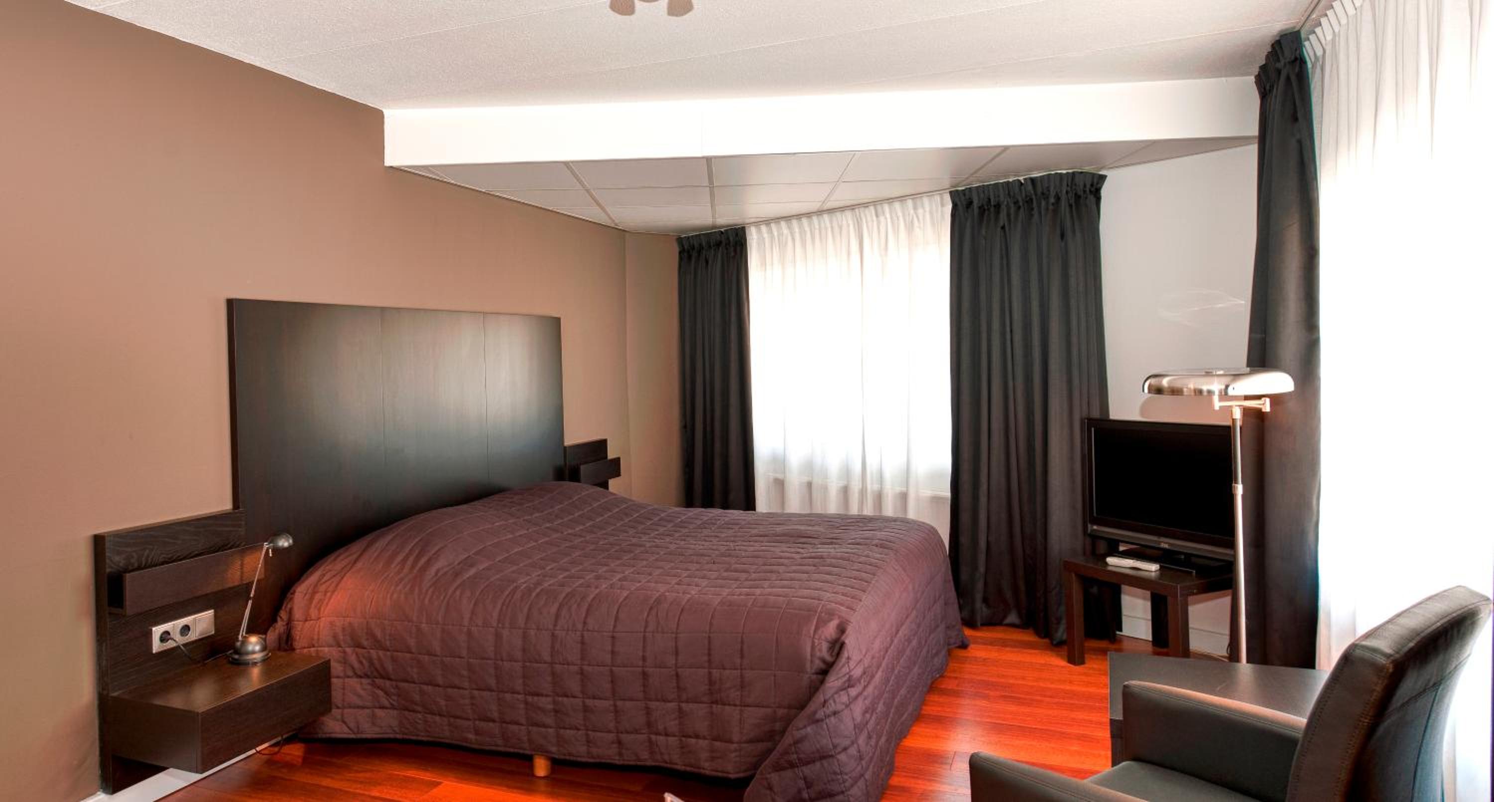 Double Room - Photo 8