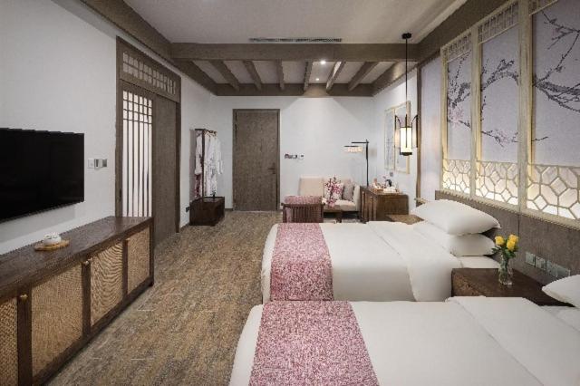 Small Twin Room photo 1