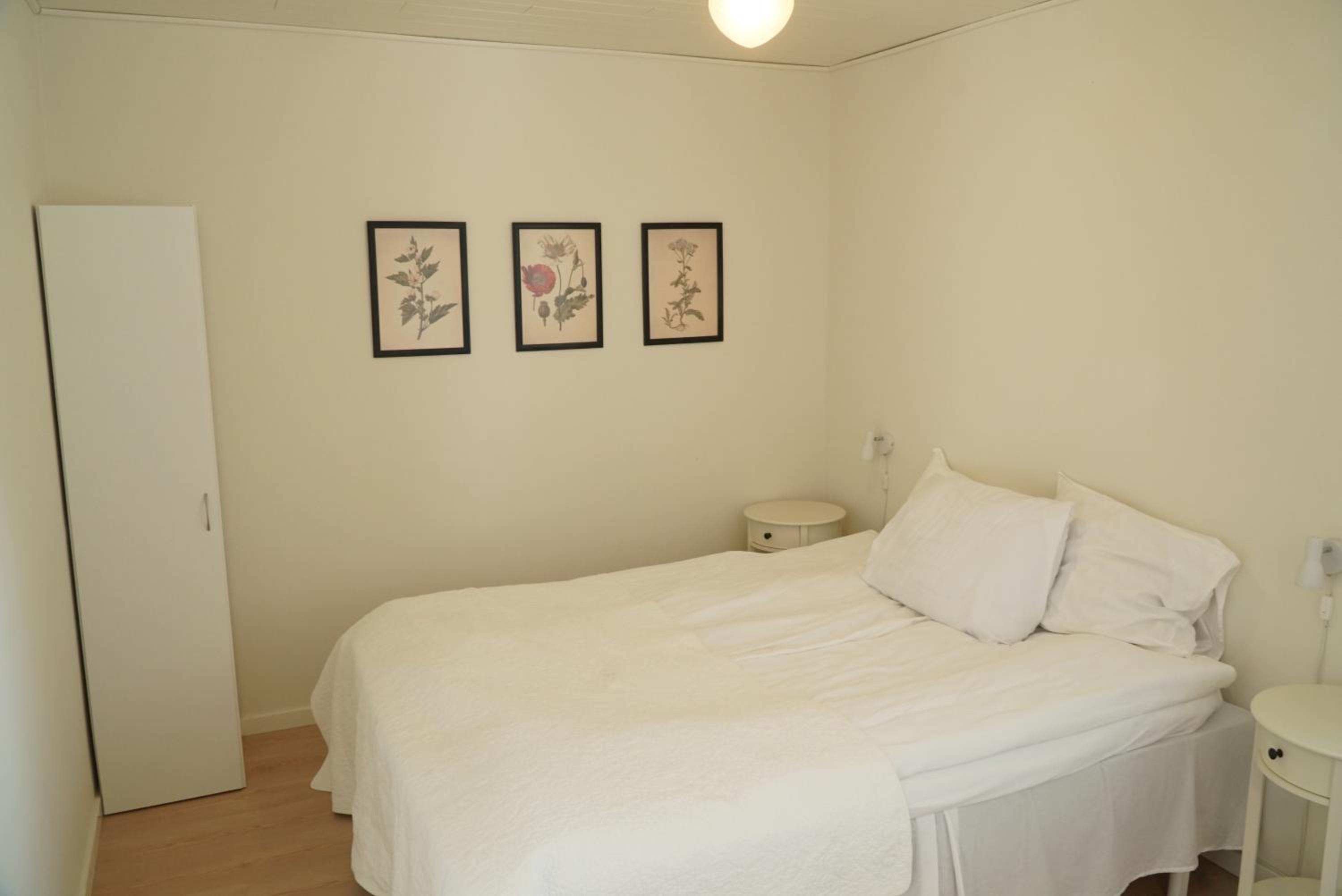 Large Double Room photo 1