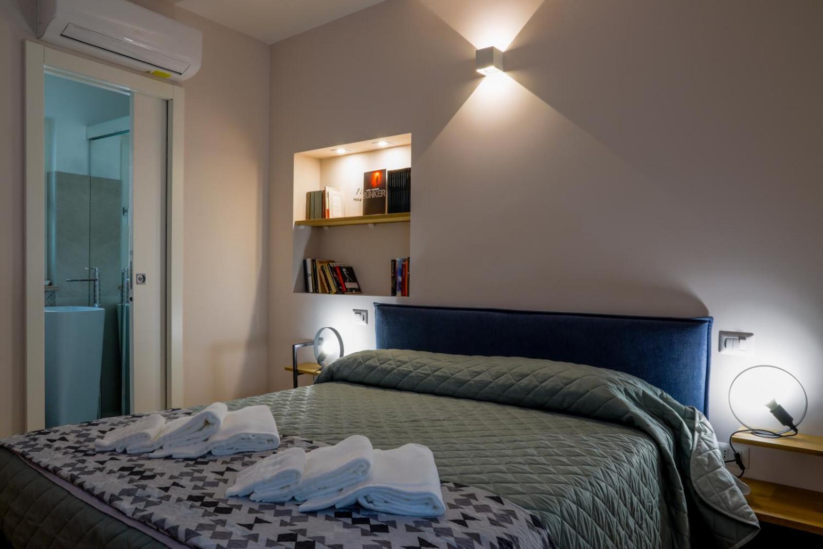 Deluxe Double Room - Photo 1