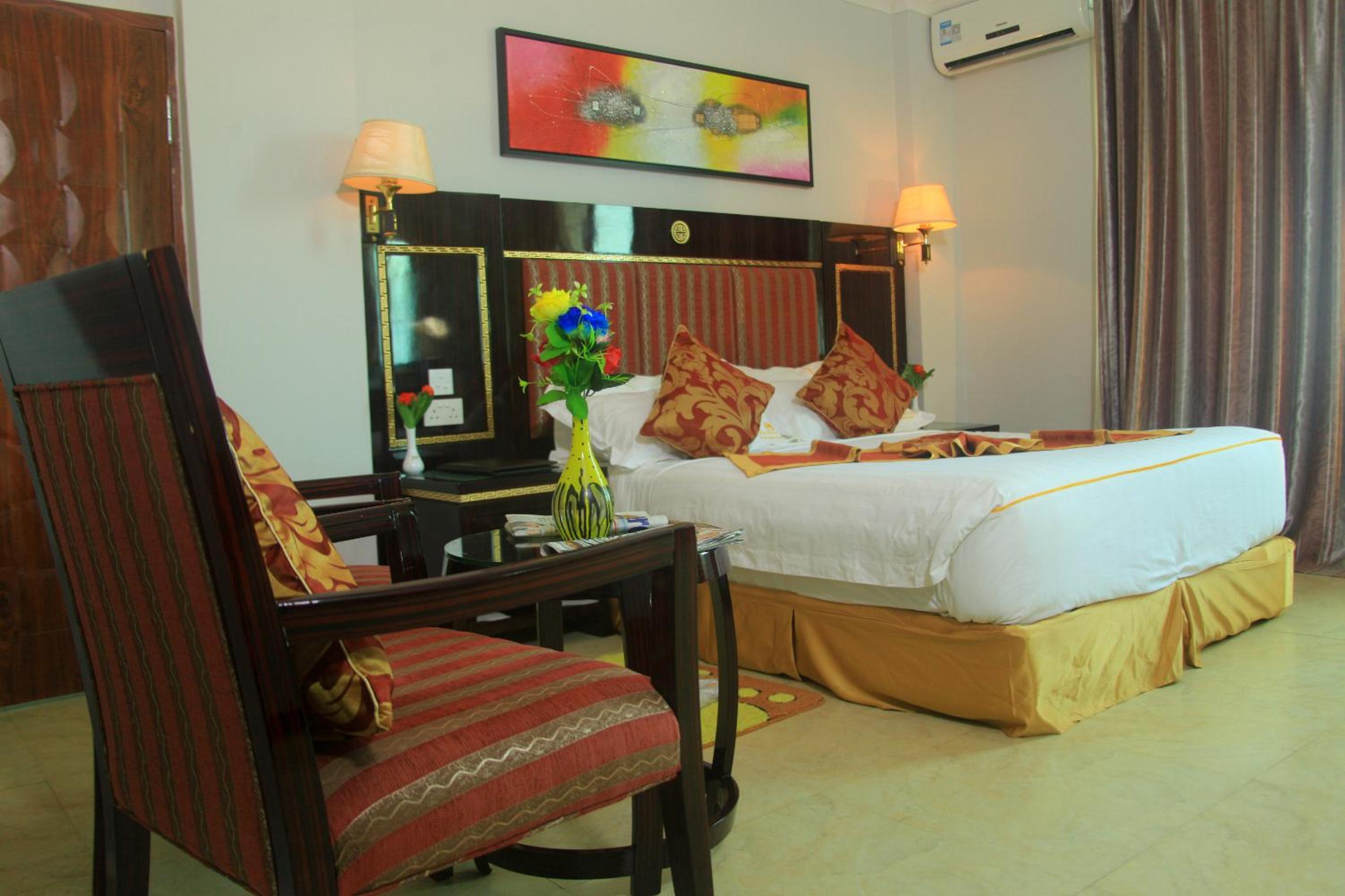 Executive Suite photo 1