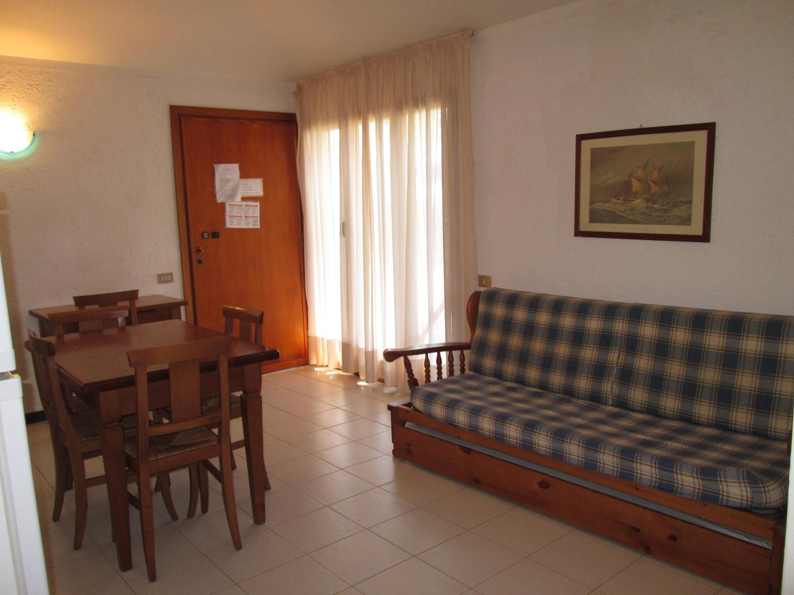Two-Bedroom Apartment (3 Adults + 2 Children) - Annex