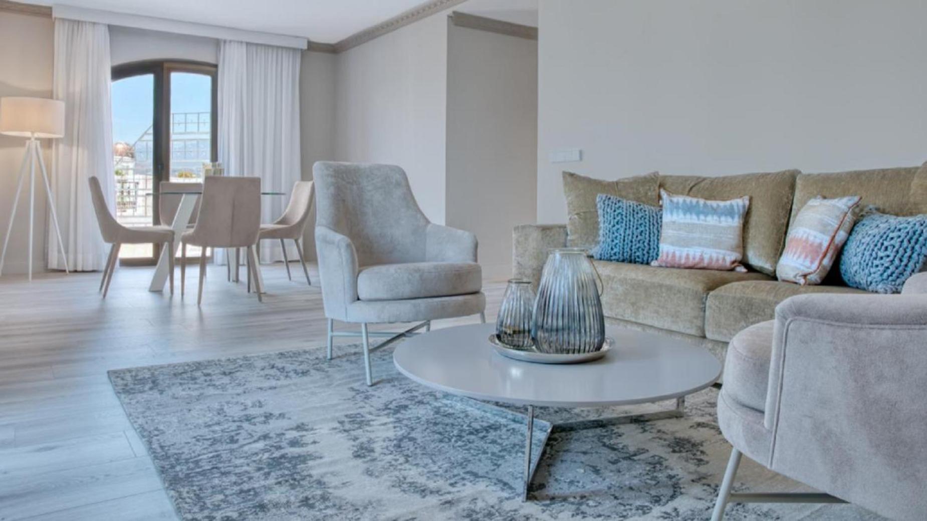 Superior Suite - Photo 3