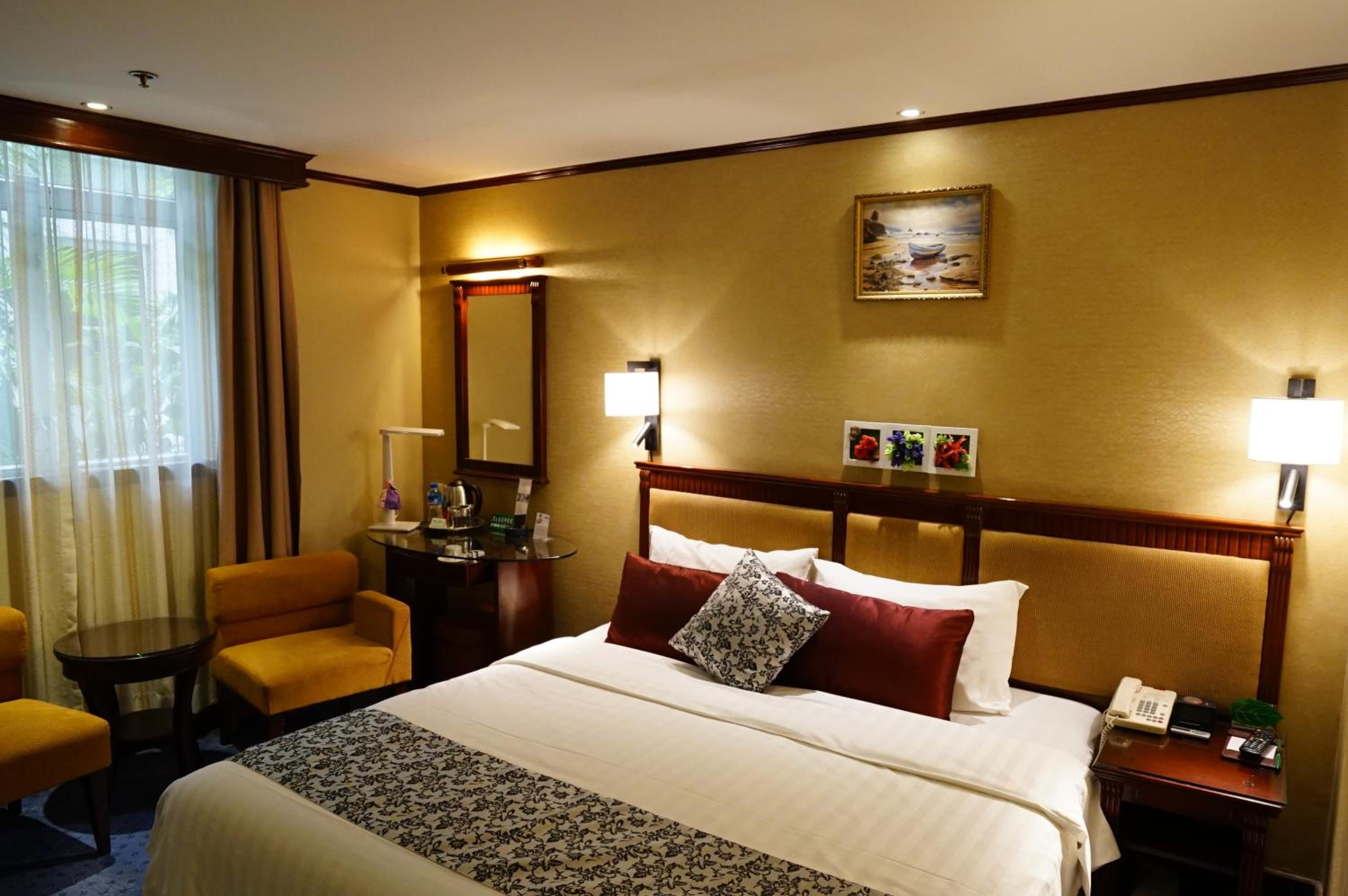 Standard Double Room - Photo 2