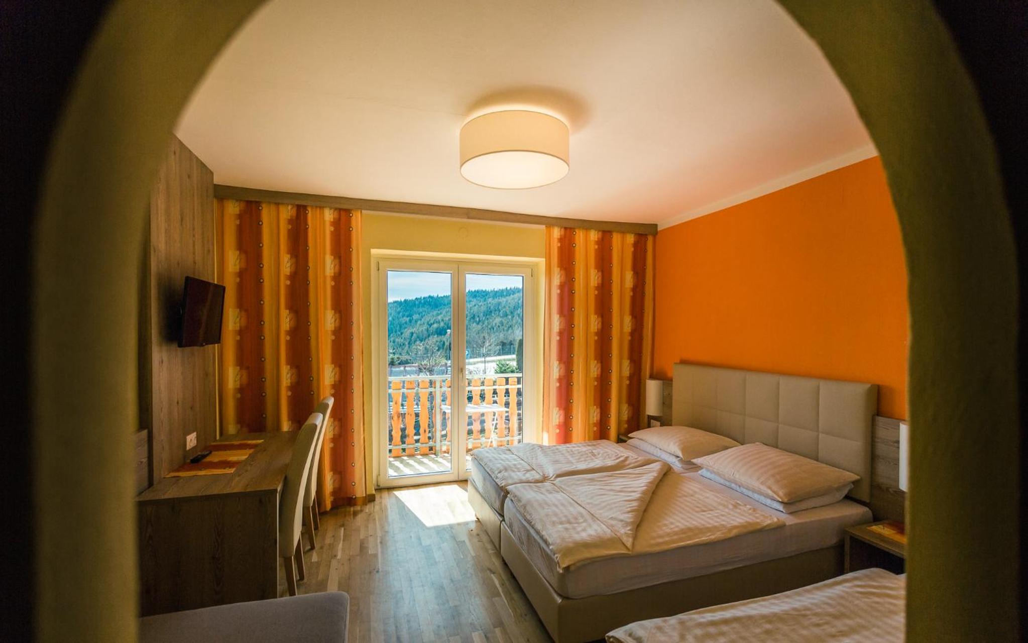 Double Room with Balcony photo 2