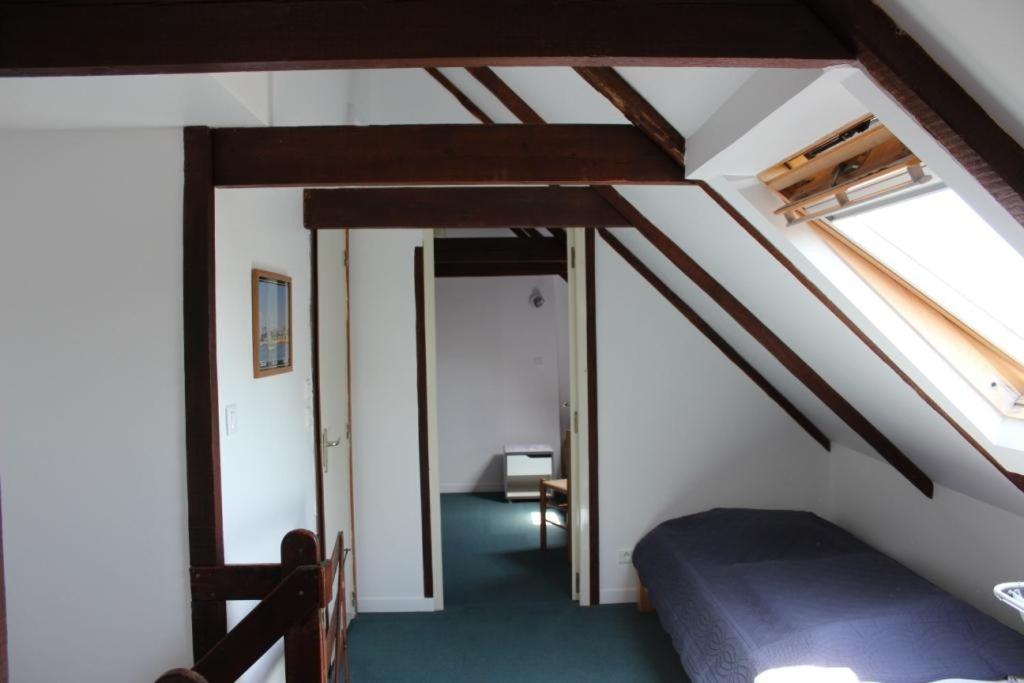 Two-Bedroom House photo 2