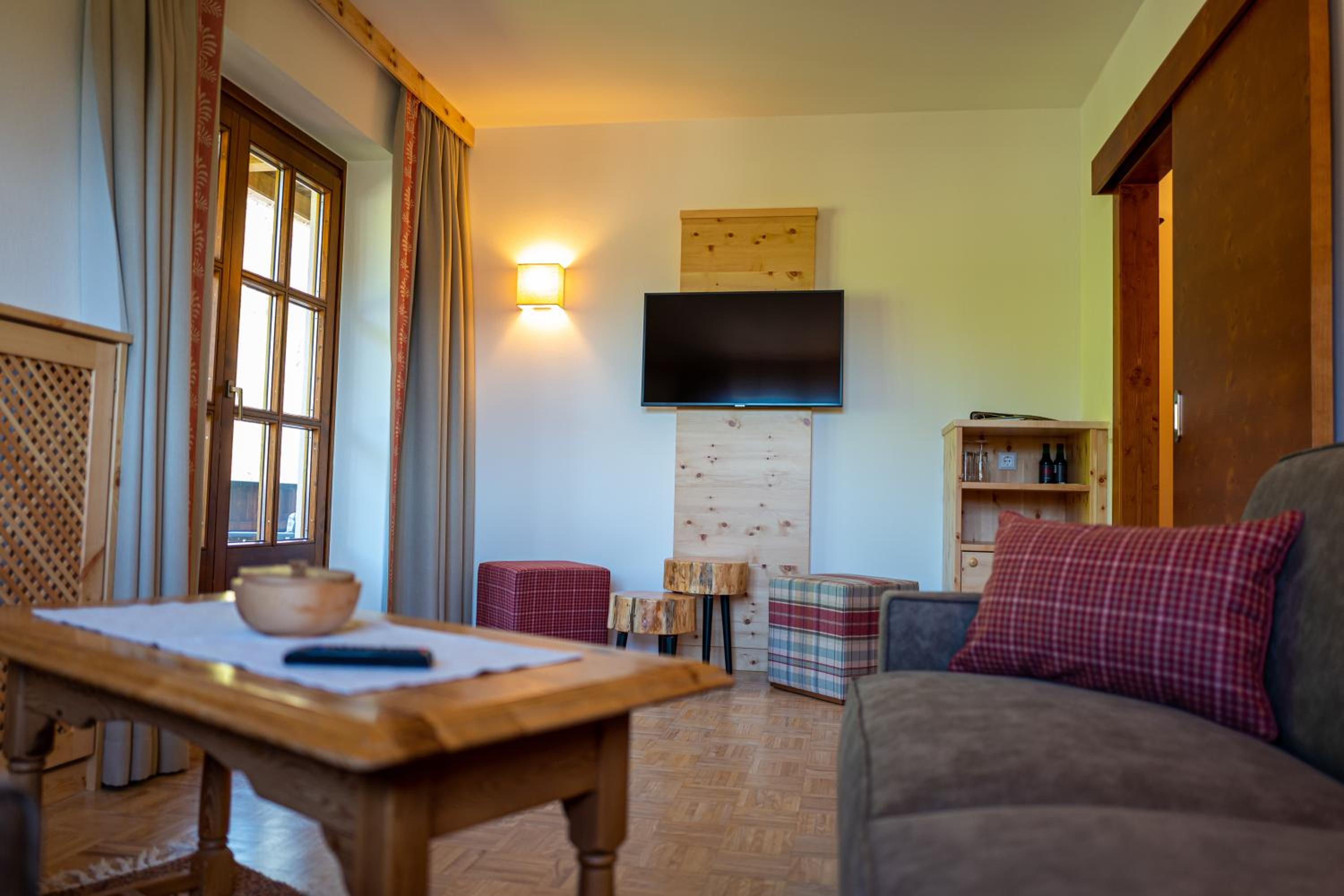 Suite photo 1