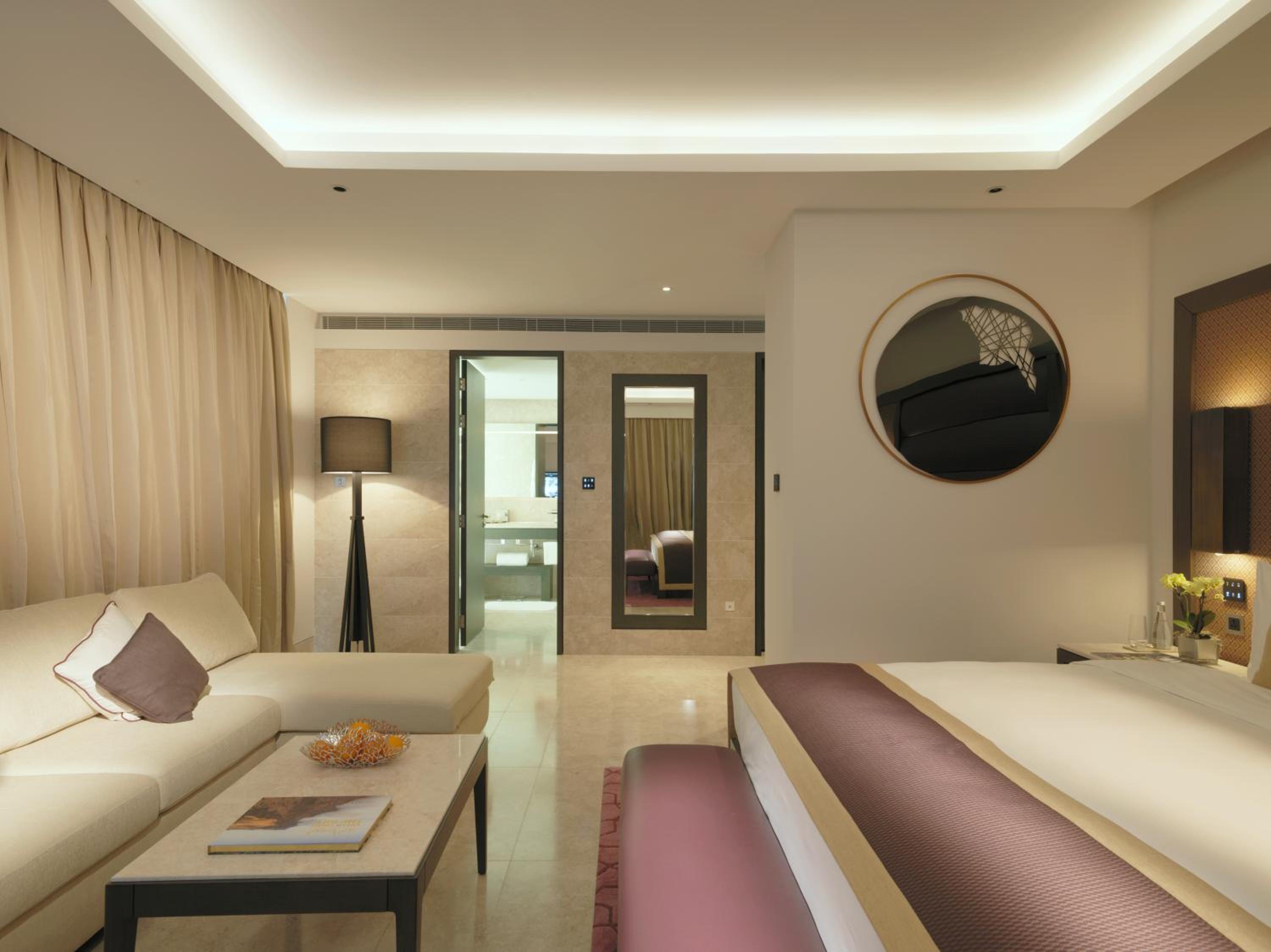 Grand Deluxe Sea View King