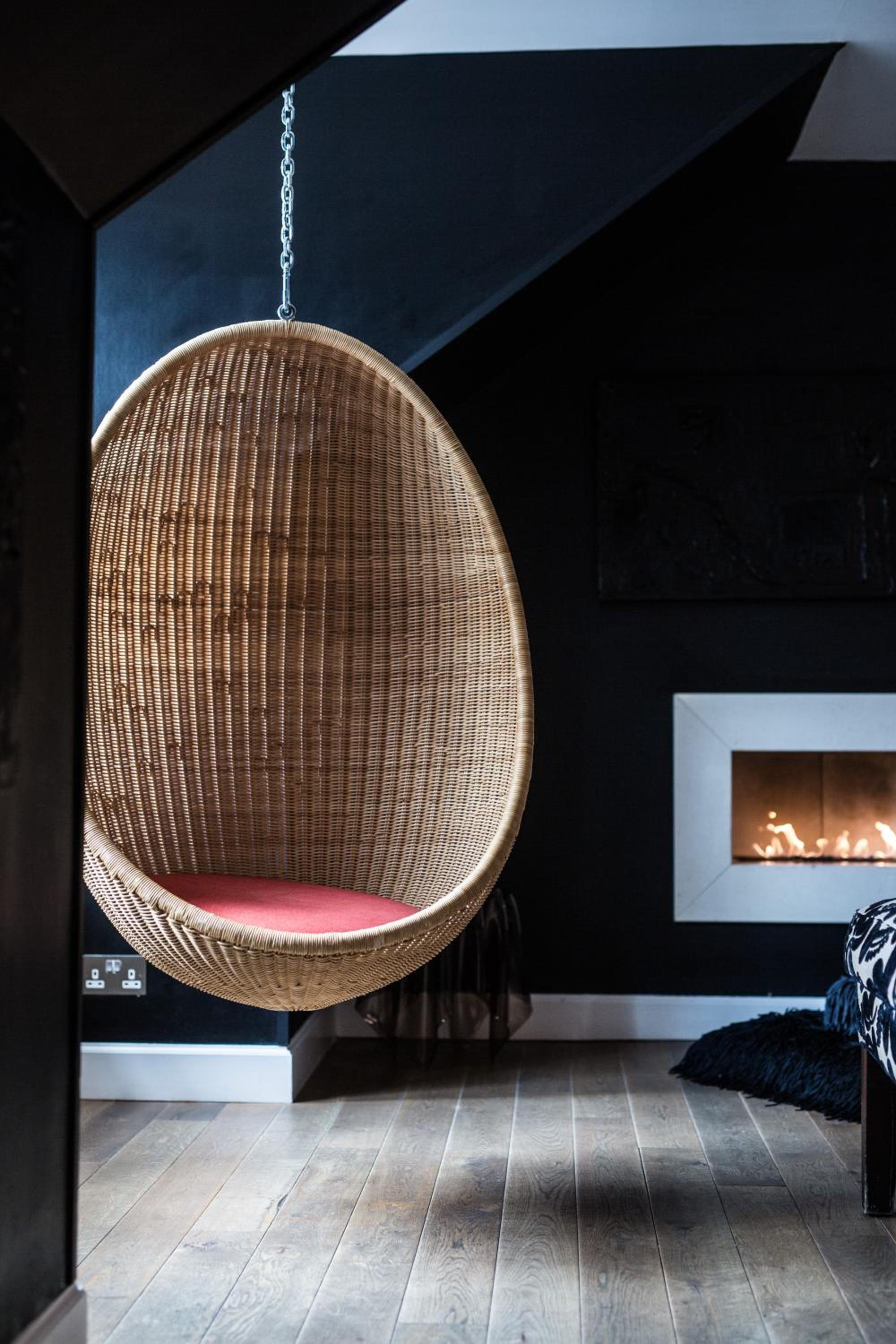 Black Suite - Photo 5