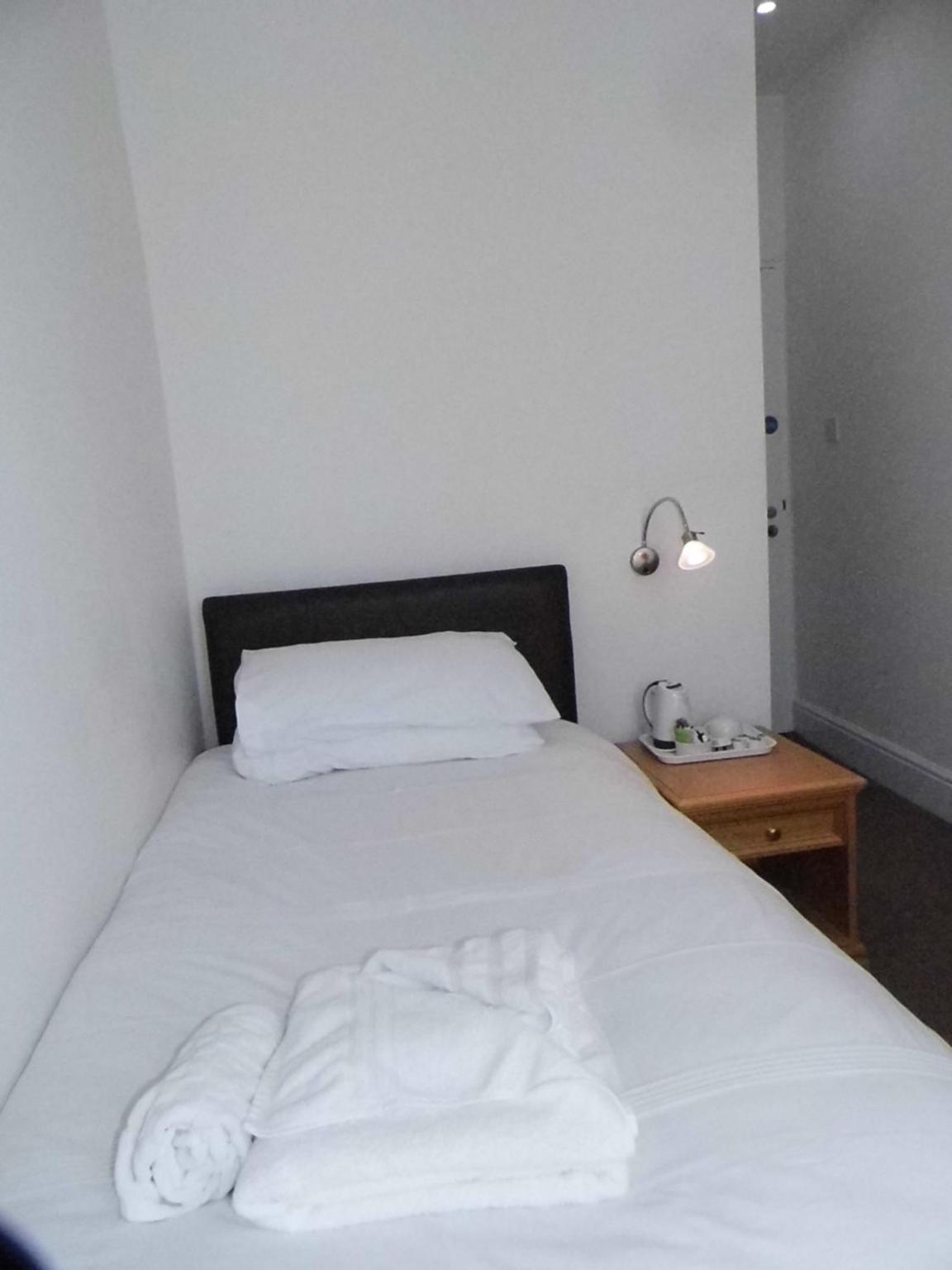 Single Room with Private Bathroom