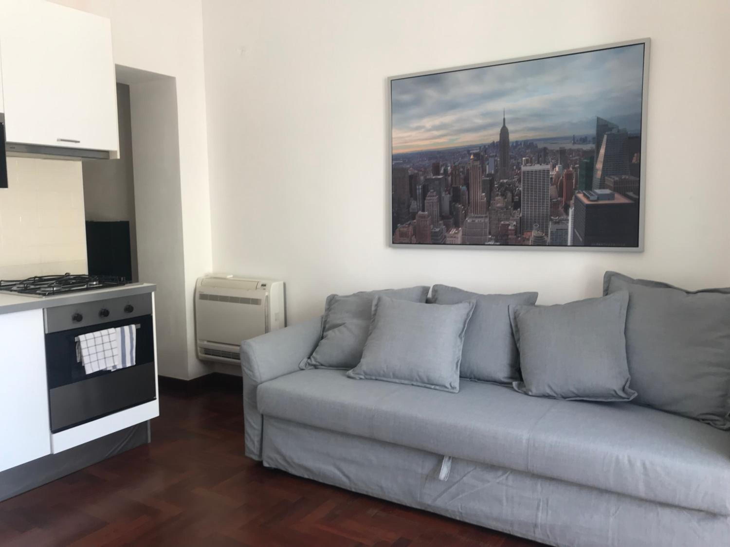 One-Bedroom Apartment with Balcony photo 1