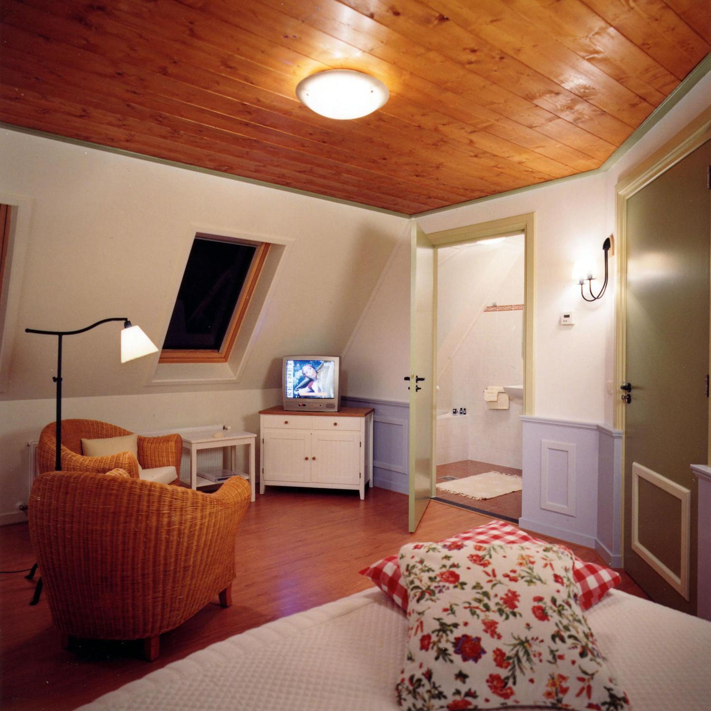 Large Double Room