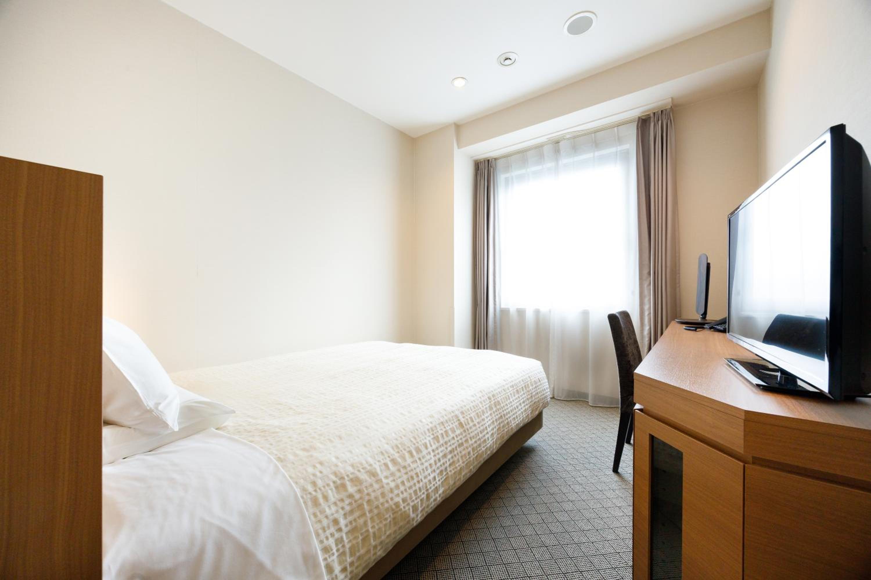 Single Room (2 Adults) - Non-Smoking photo 1