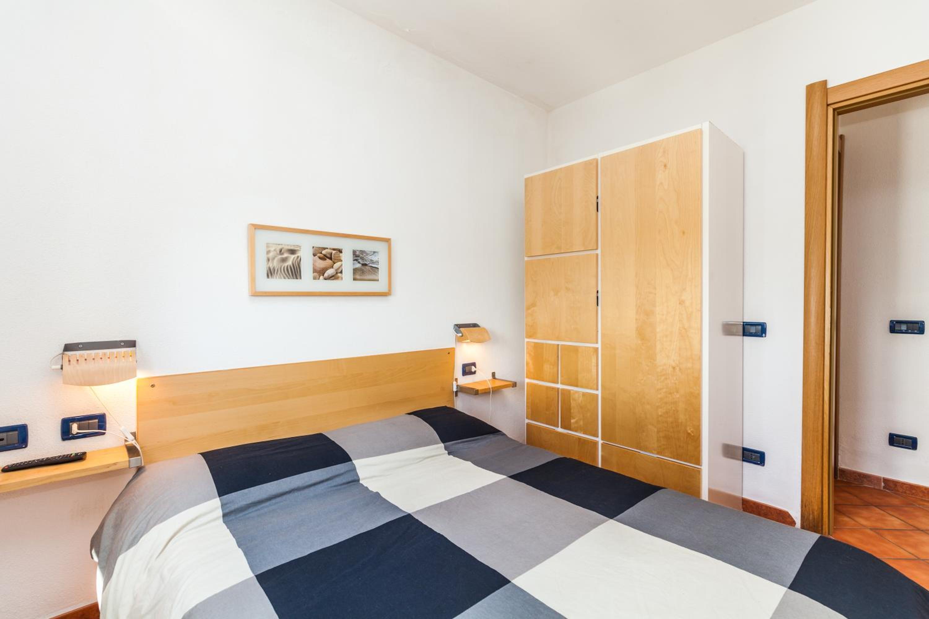 One-Bedroom Apartment (2 Adults) - Annex photo 1