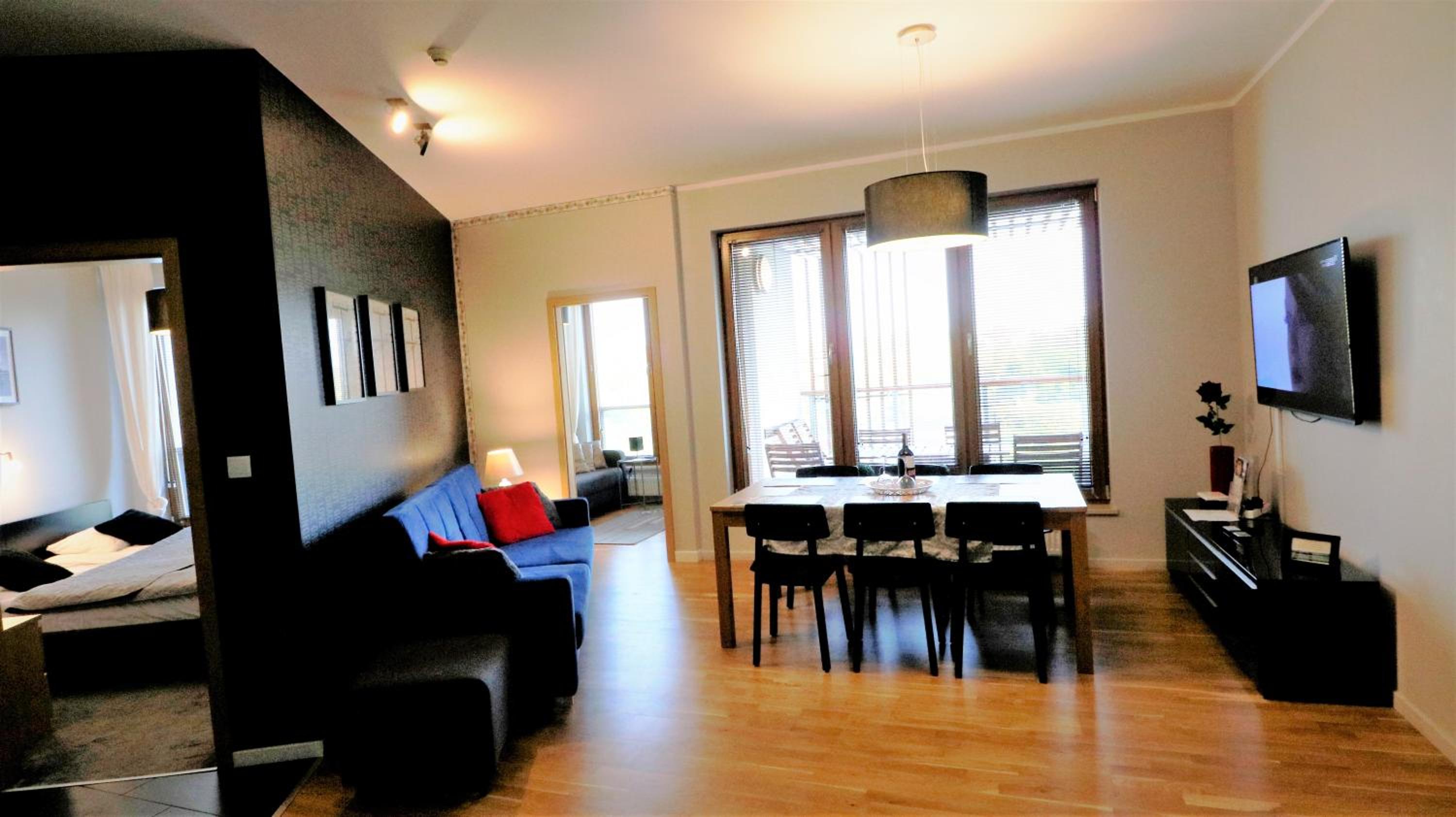 Three-Bedroom Apartment (1 - 10 Adults) - Photo 48
