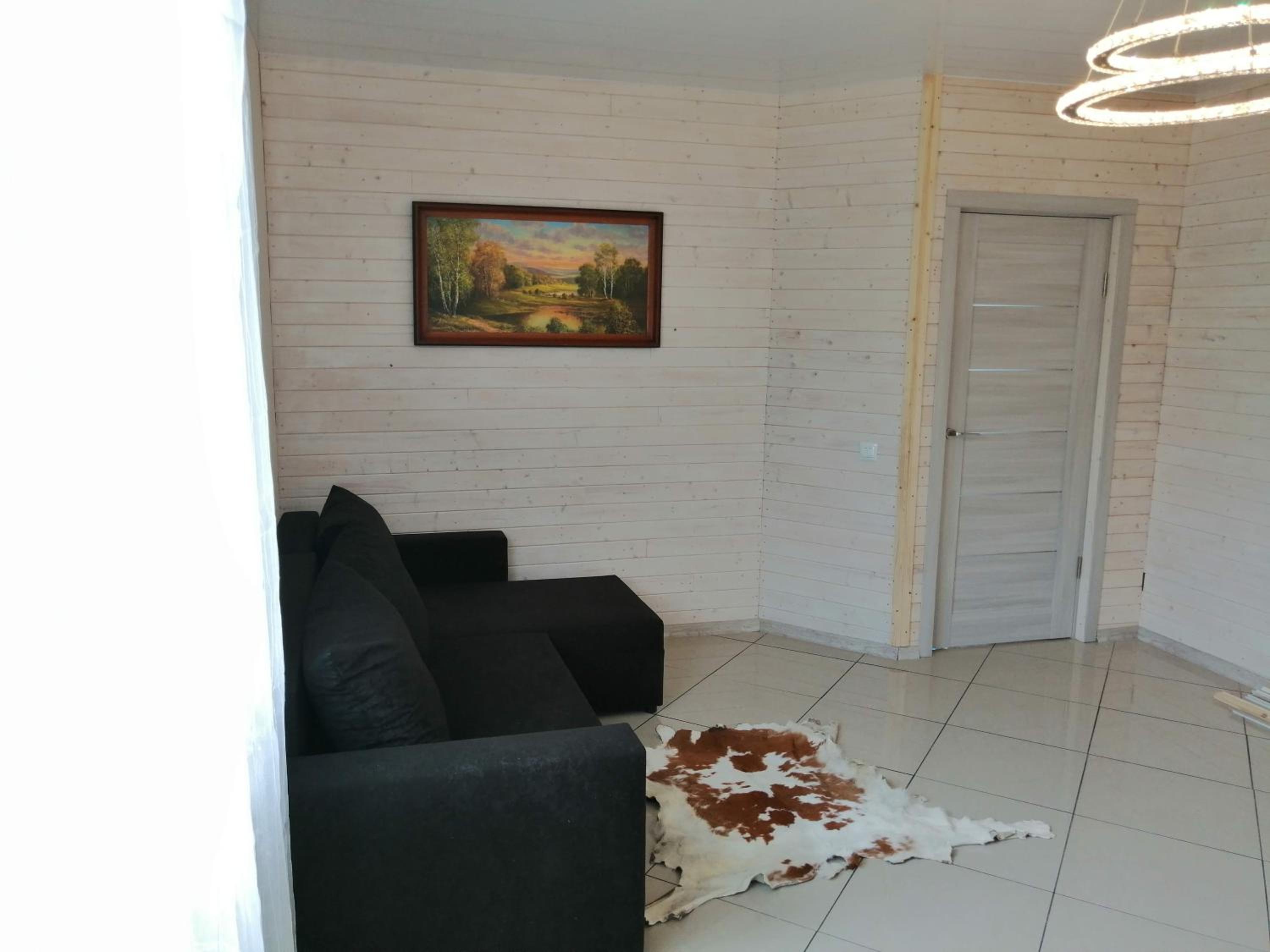 Three-Bedroom House - Photo 25