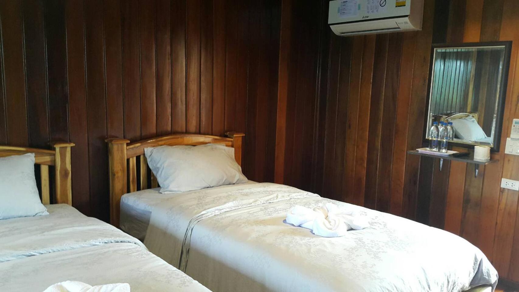 Villa photo 1