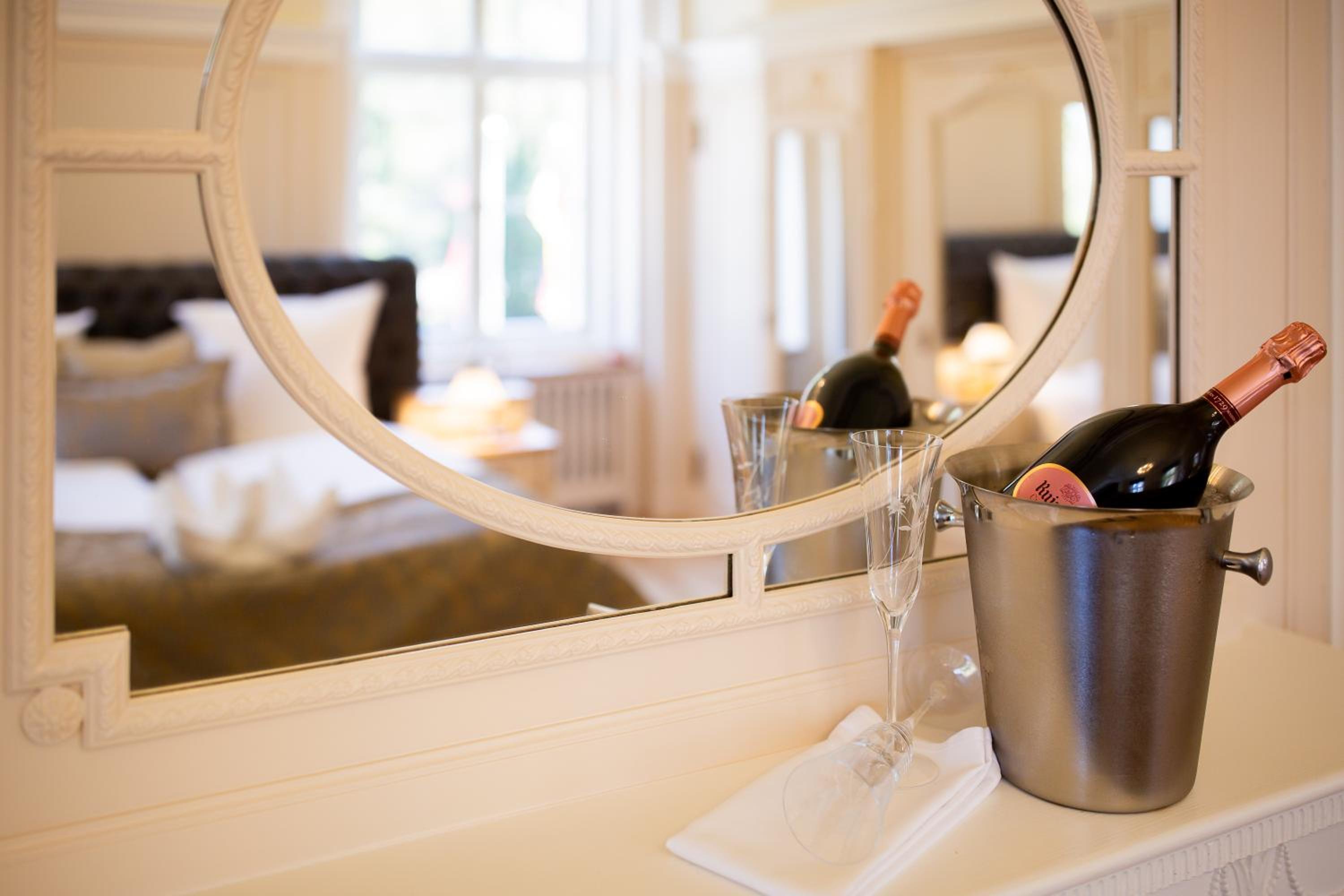 Junior Suite - Photo 16