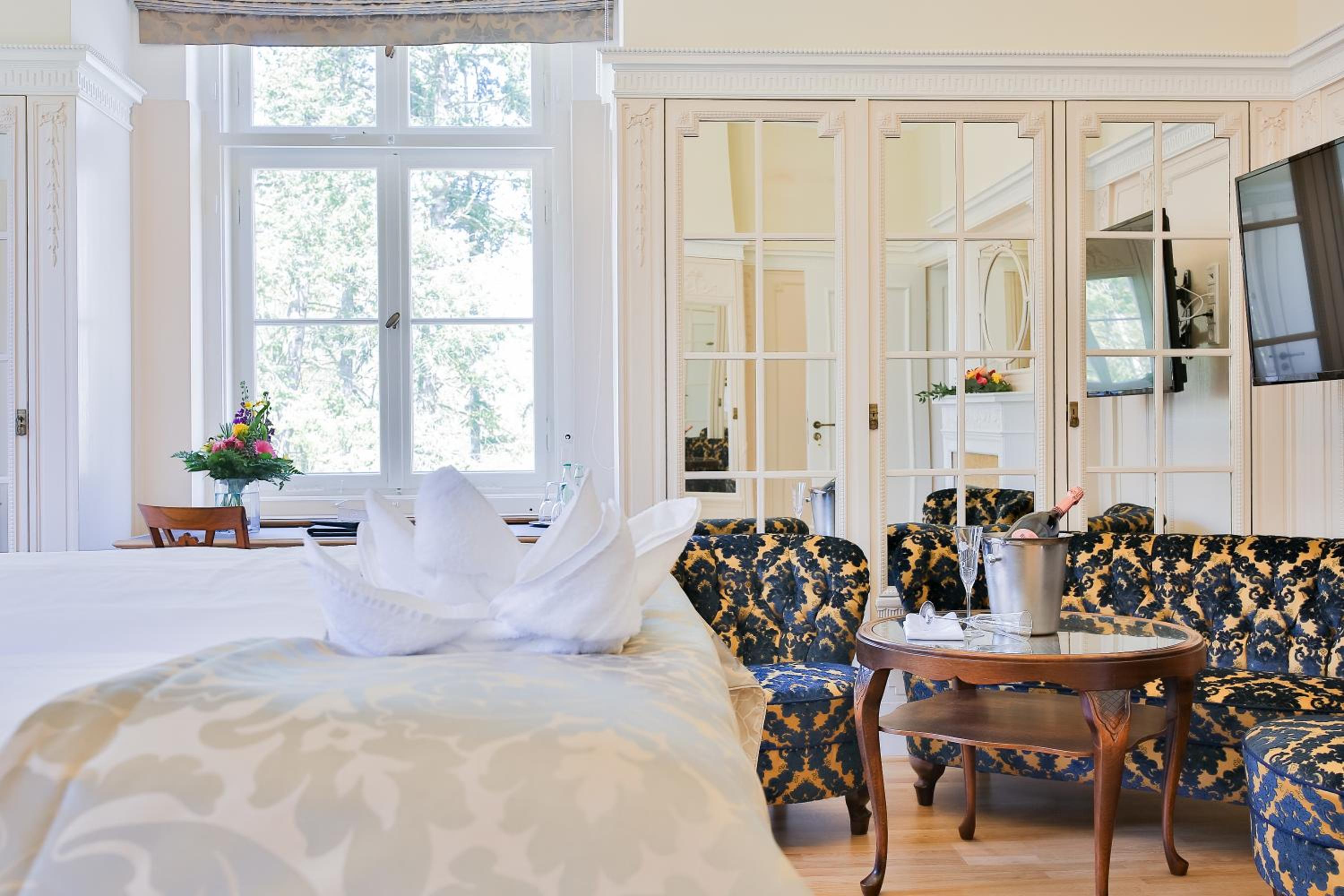 Junior Suite - Photo 18