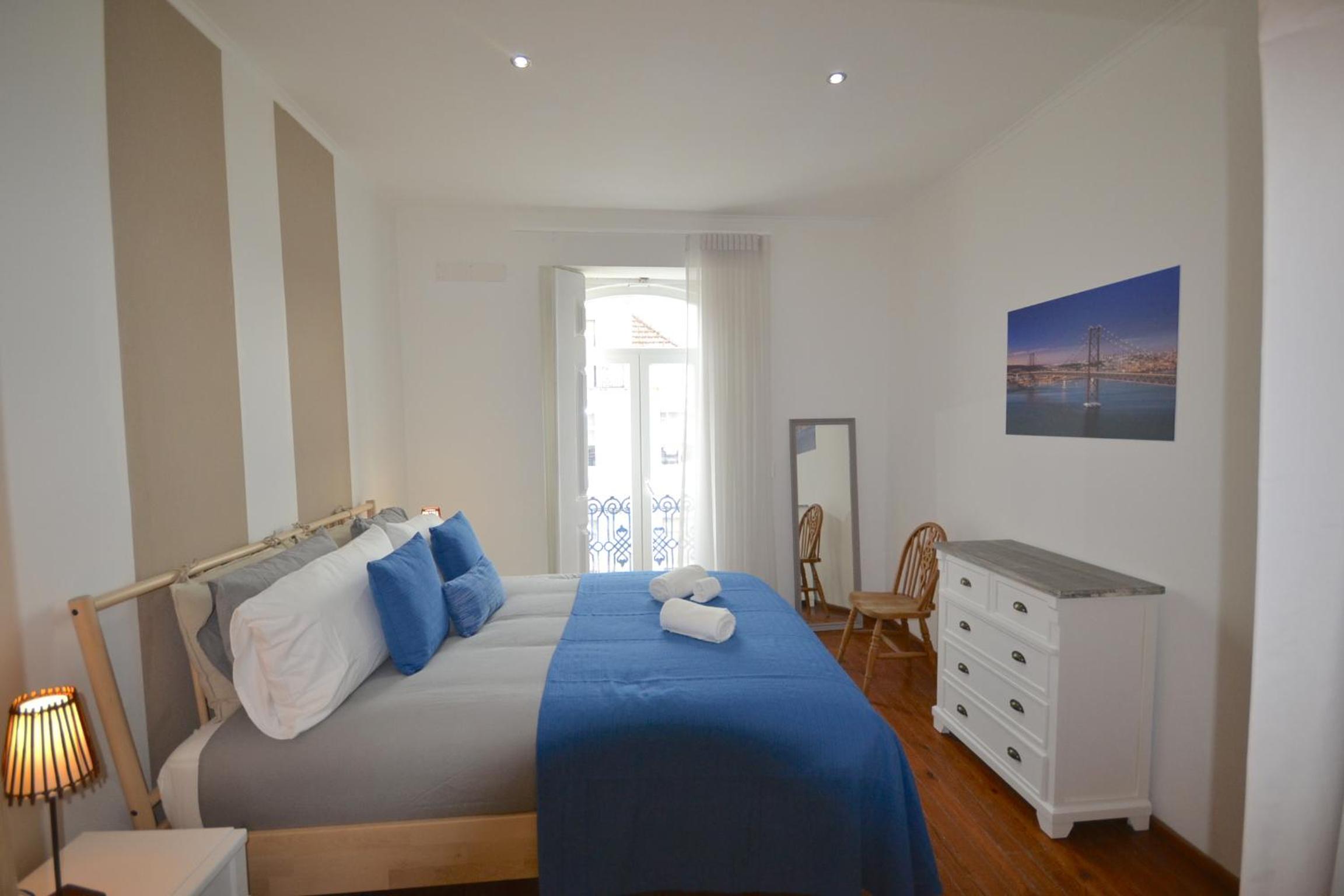Apartment photo 1