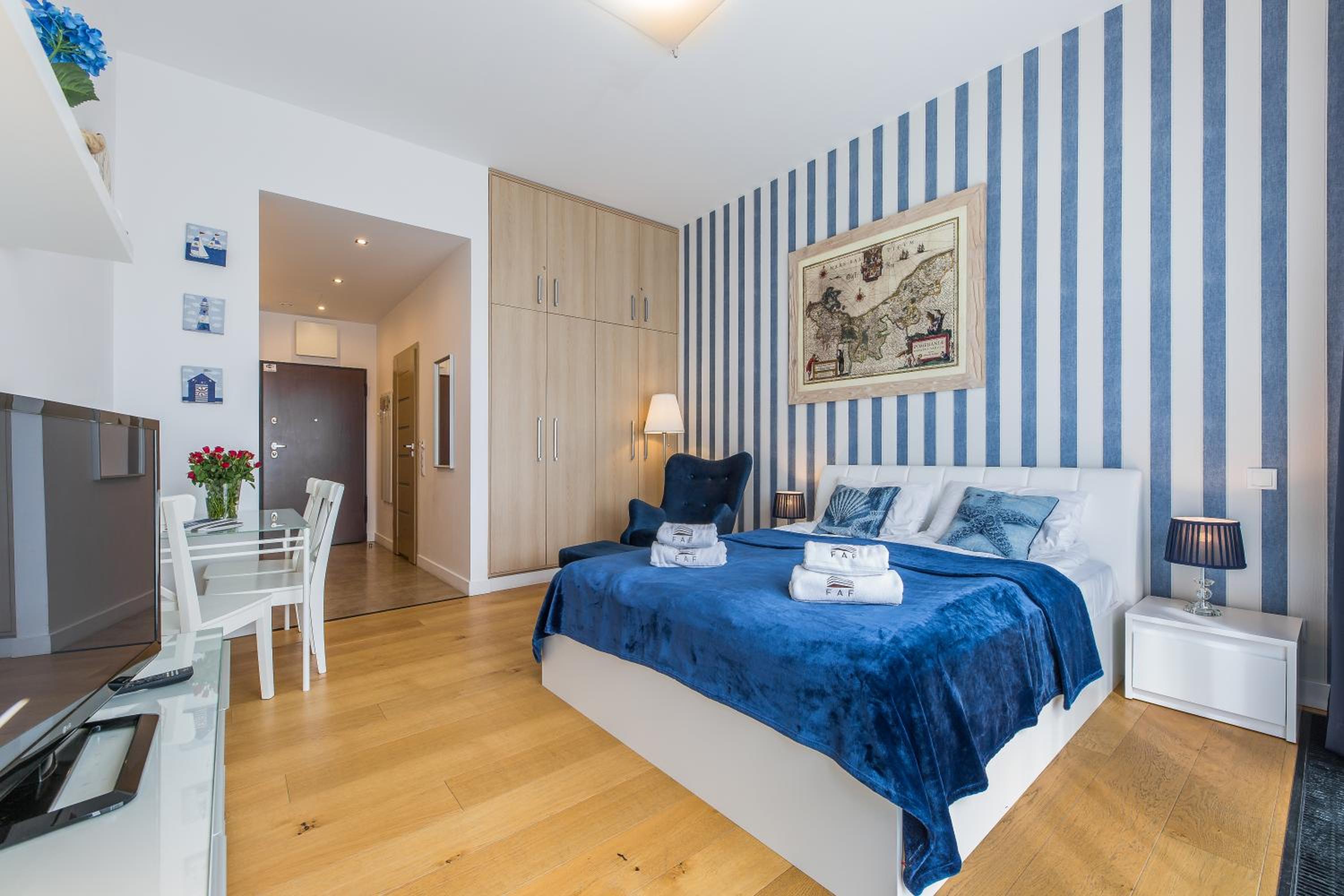 Studio Apartment - V
