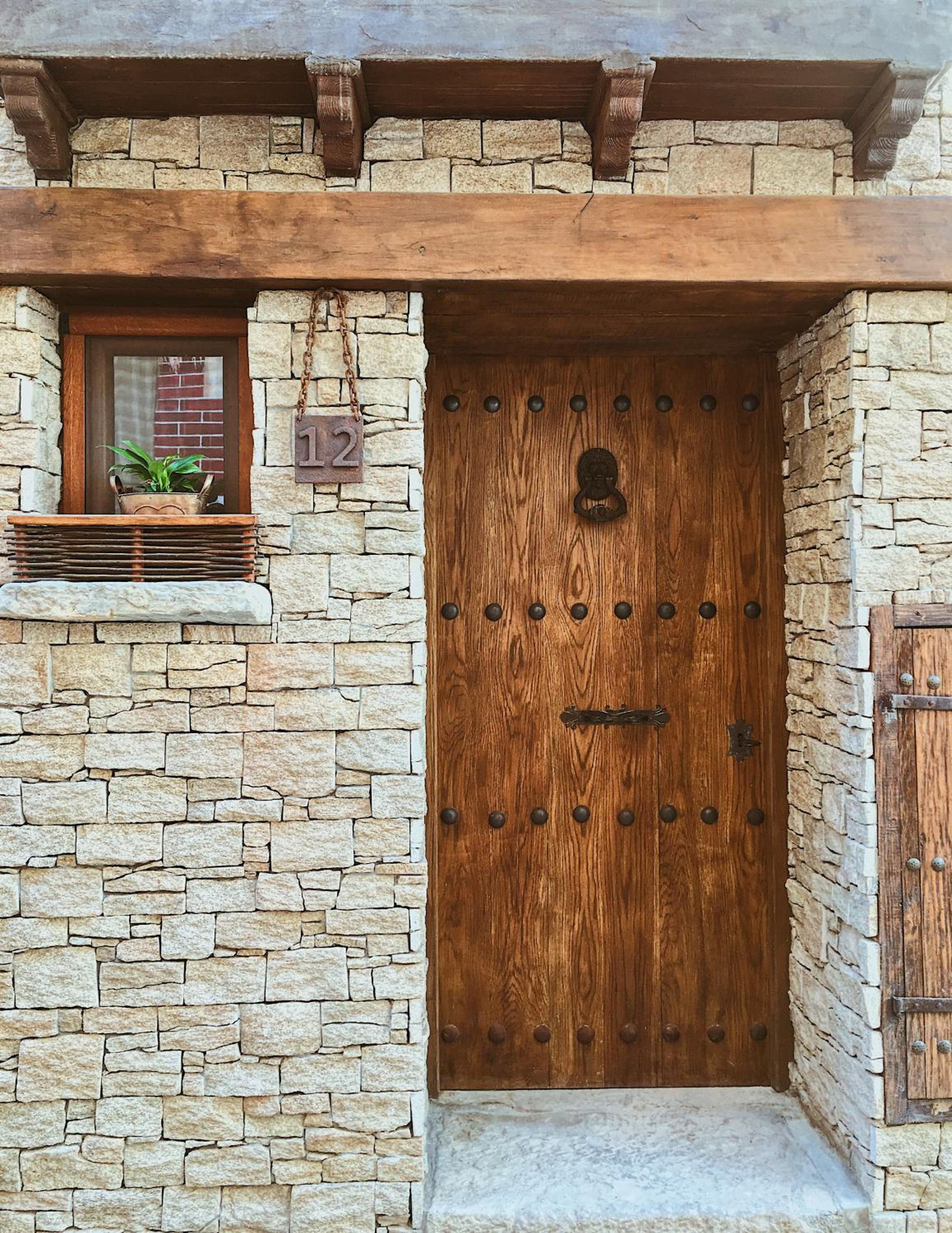Three-Bedroom House - Photo 7