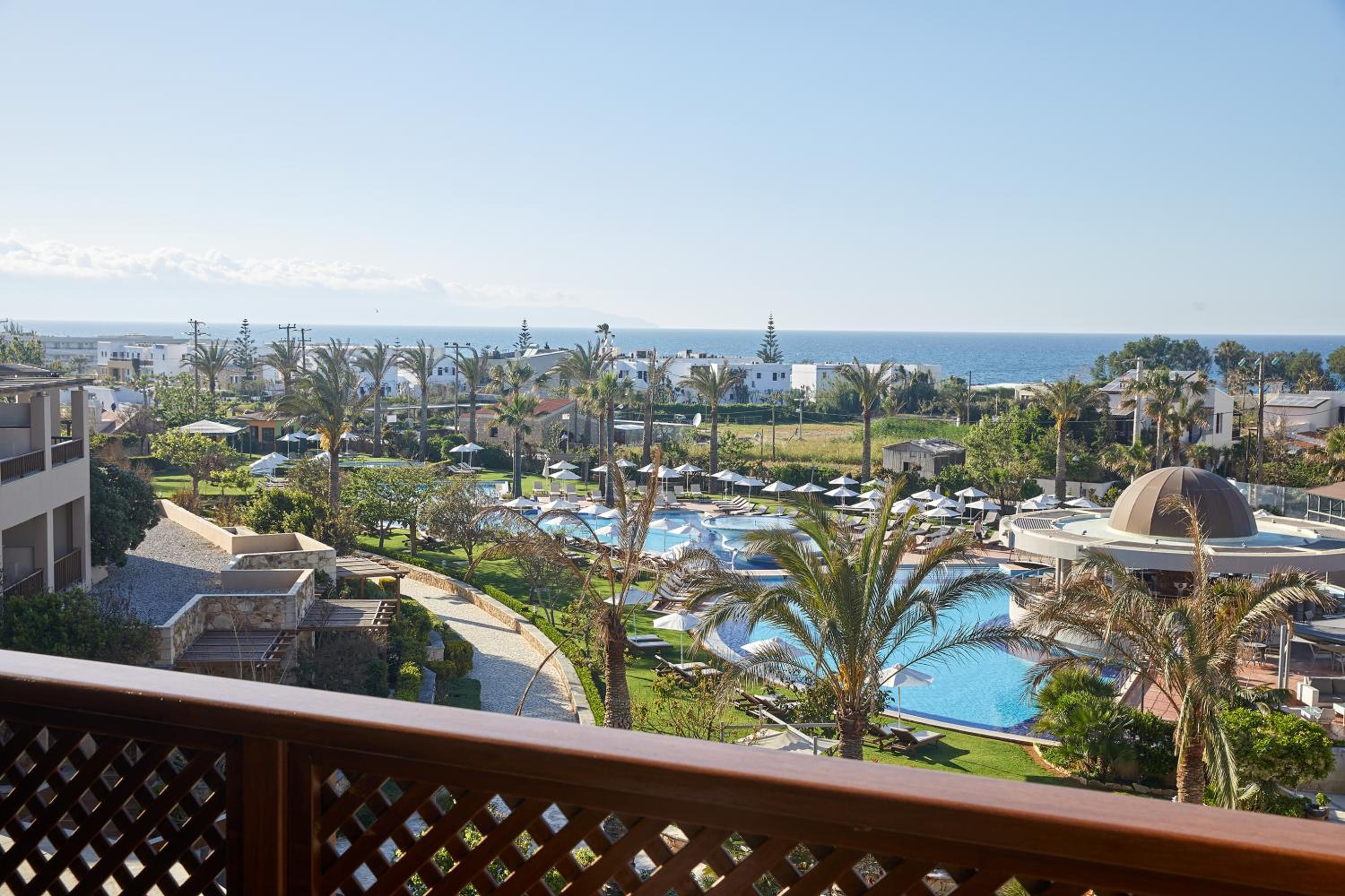 Double Pool View - Photo 4