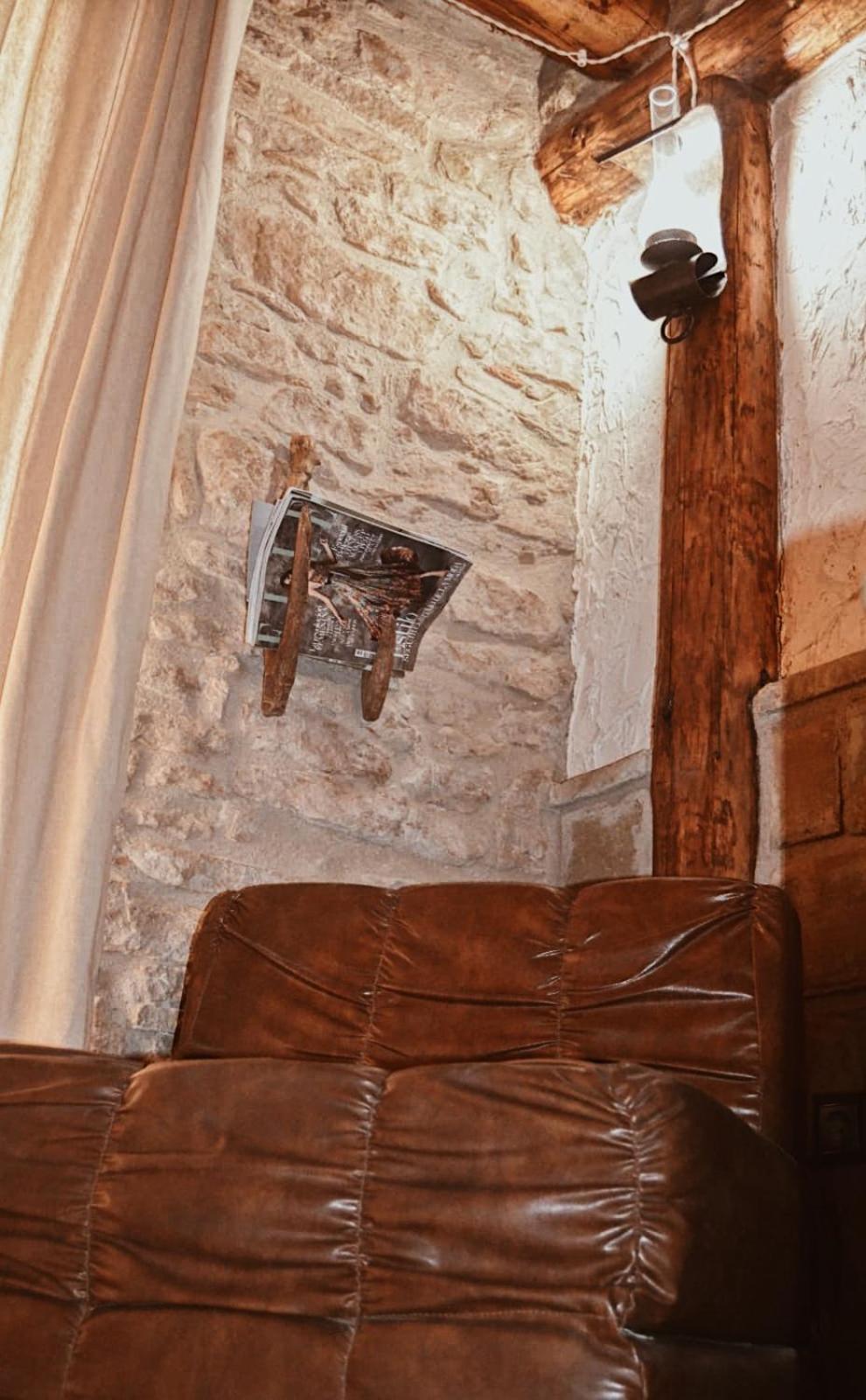 Three-Bedroom House - Photo 11