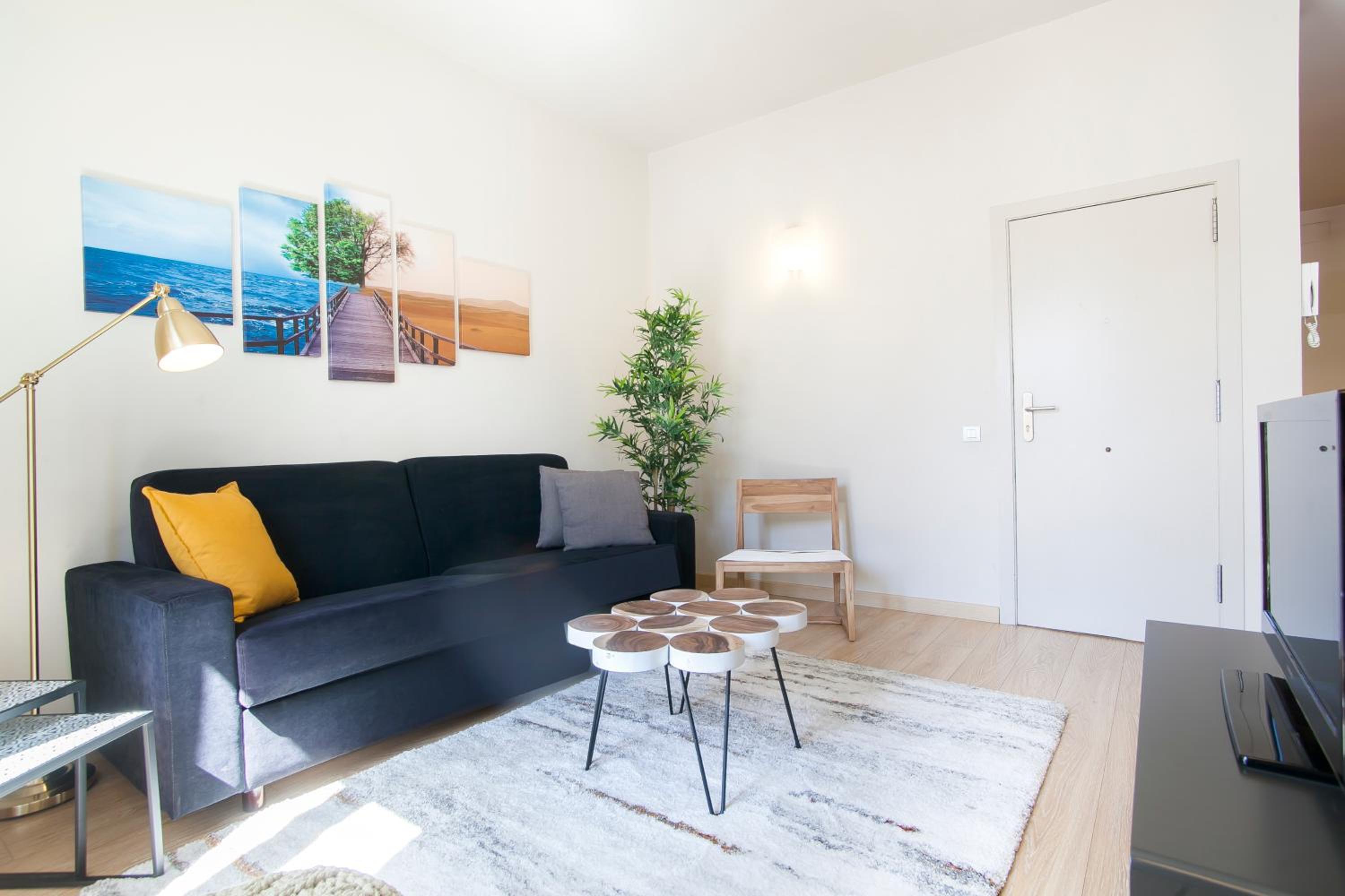 One-Bedroom Apartment 1 photo 2