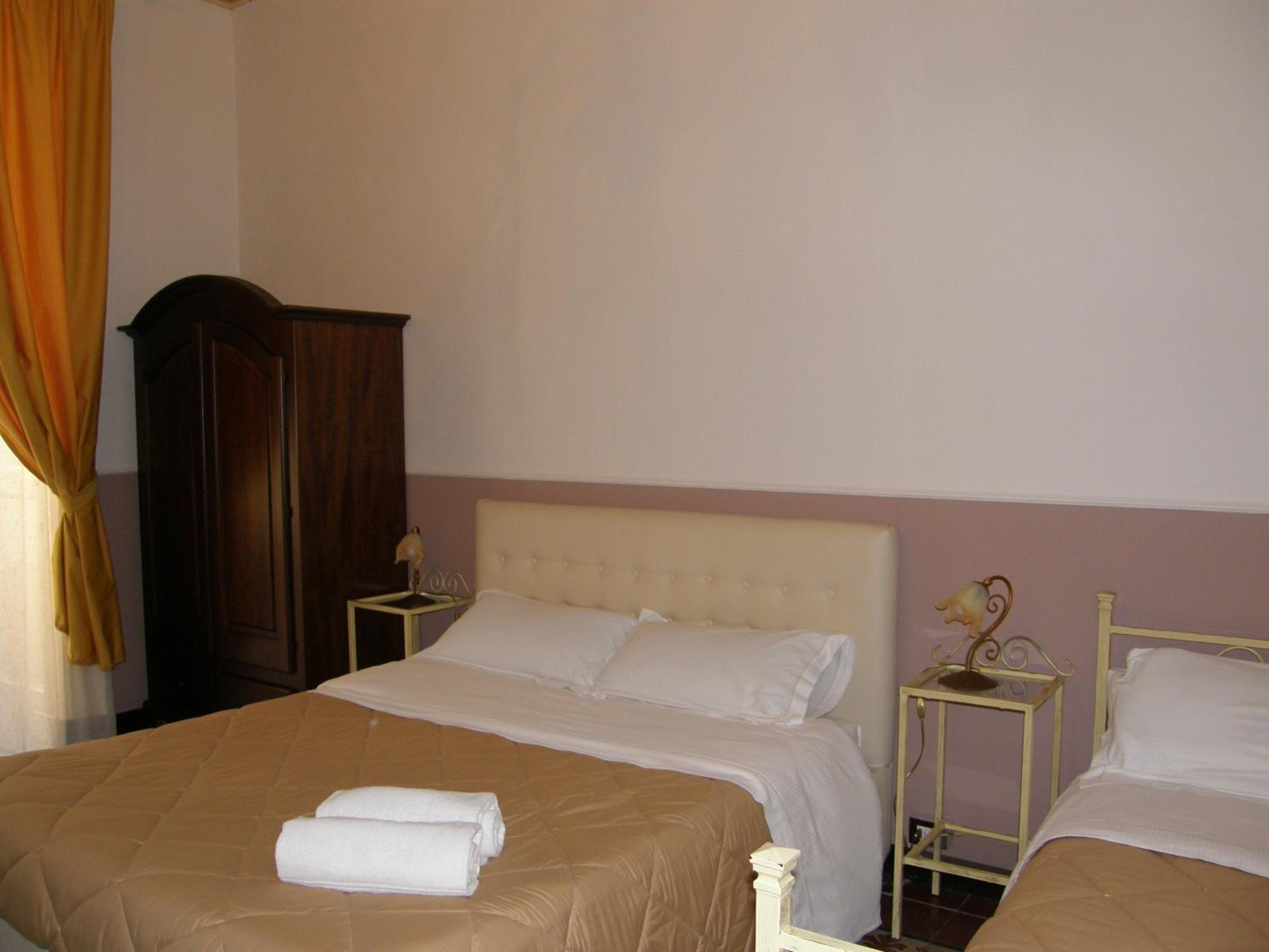 Superior Double Room - Photo 16