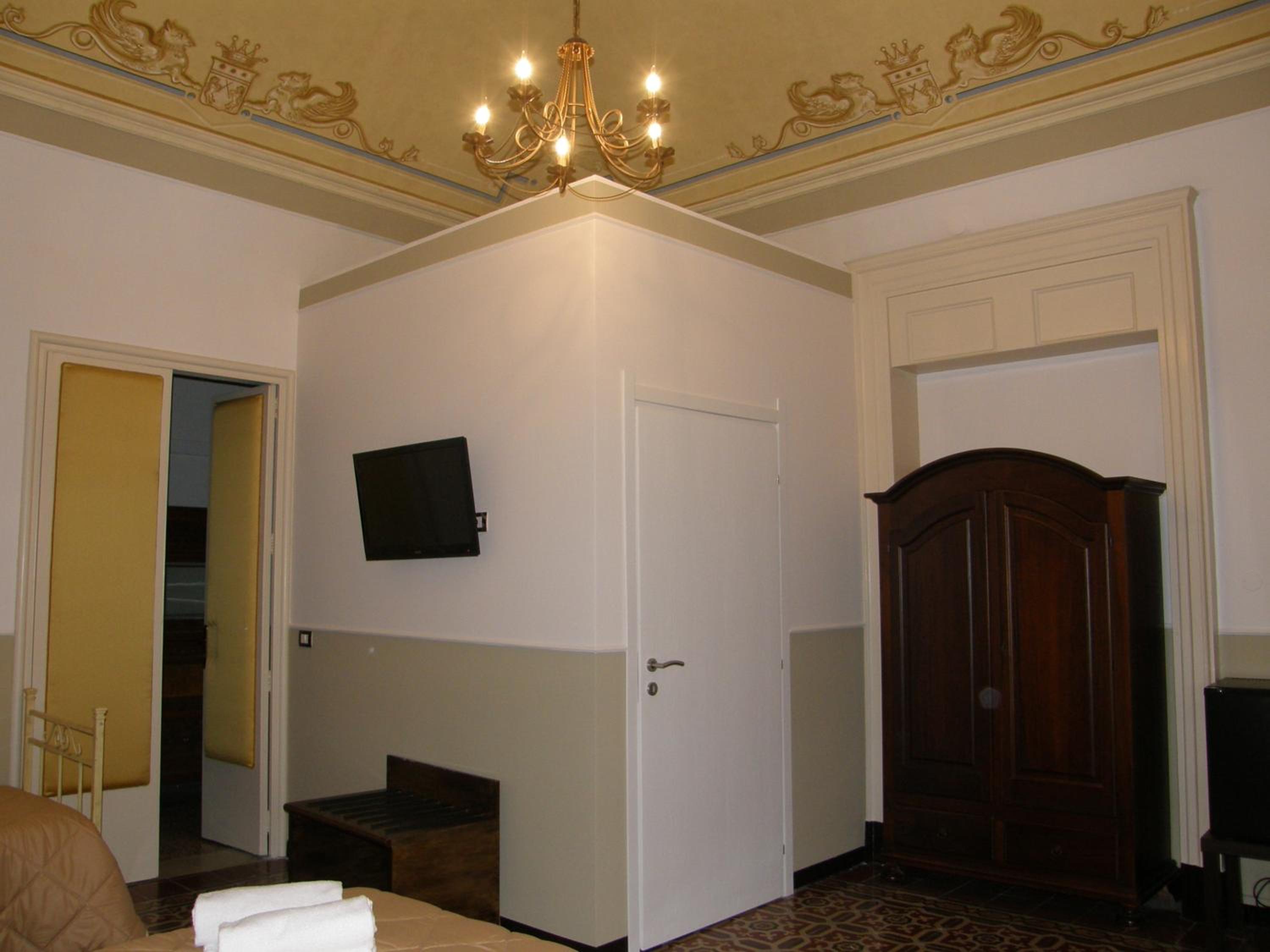 Superior Double Room - Photo 13