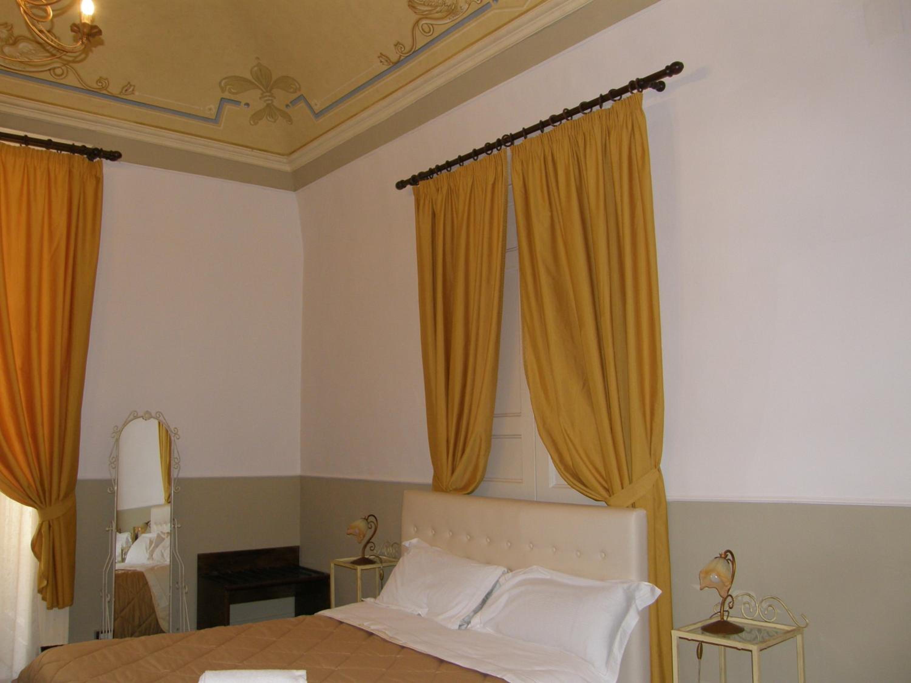 Superior Double Room - Photo 10