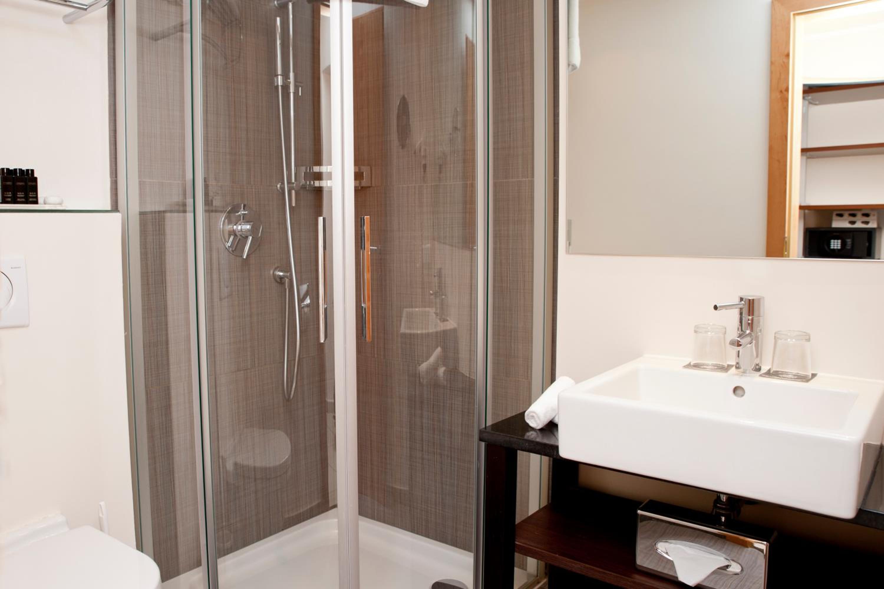 Double Room - Photo 4