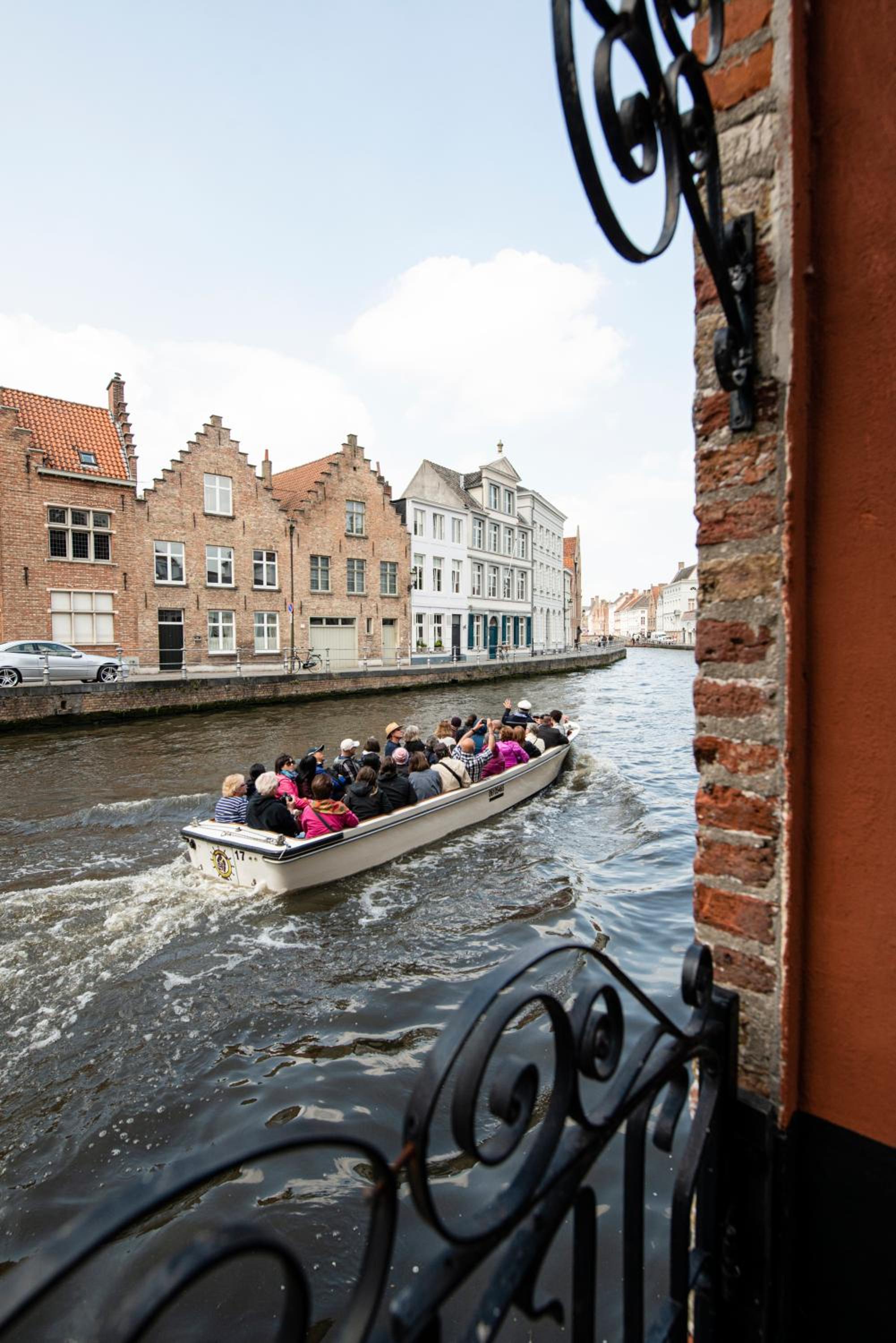 Comfort Double Room with Canal View - Photo 14