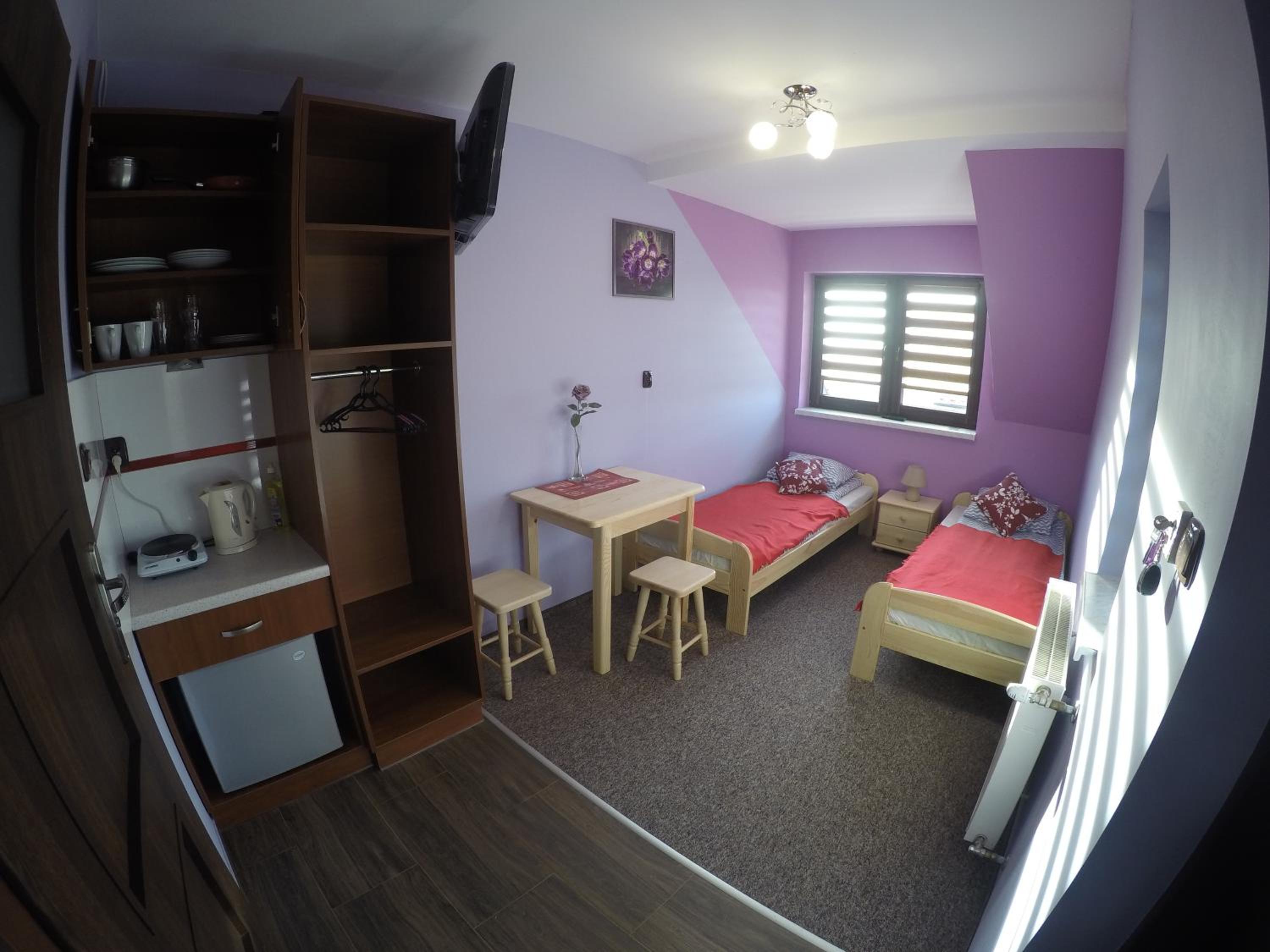 Double Room with Private Bathroom - Photo 1