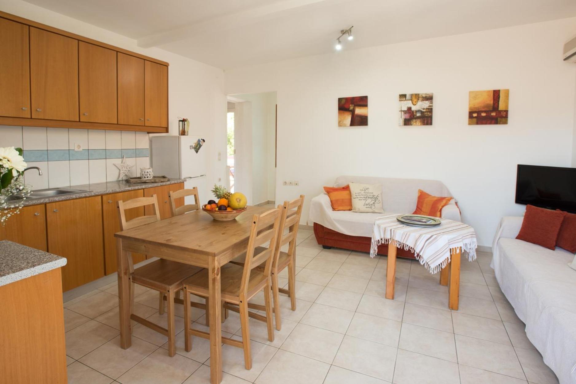 Apartment -First Floor with Shared Swimming Pool photo 2