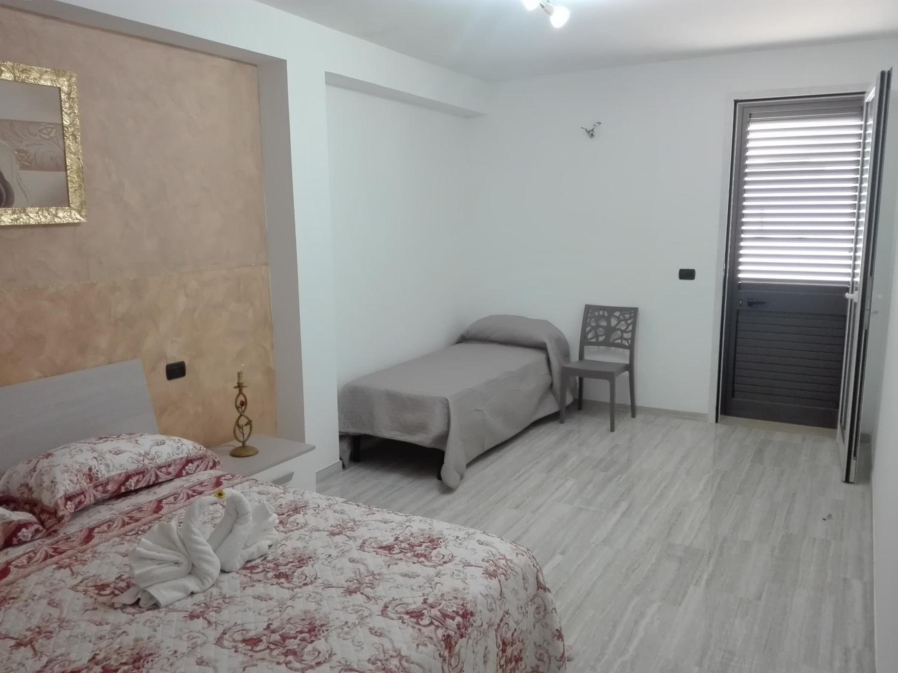 Apartment with Terrace photo 2