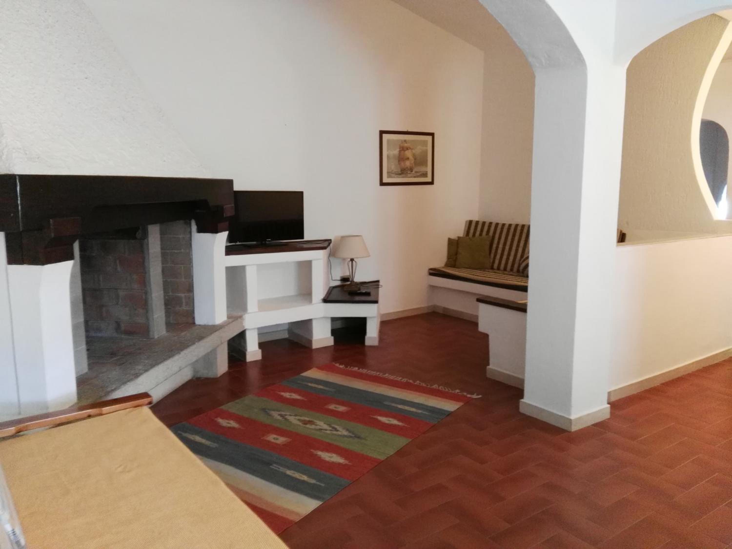 Four-Bedroom Apartment - Annex