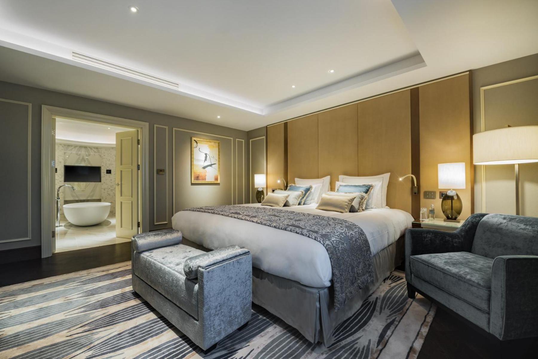 Presidential Suite