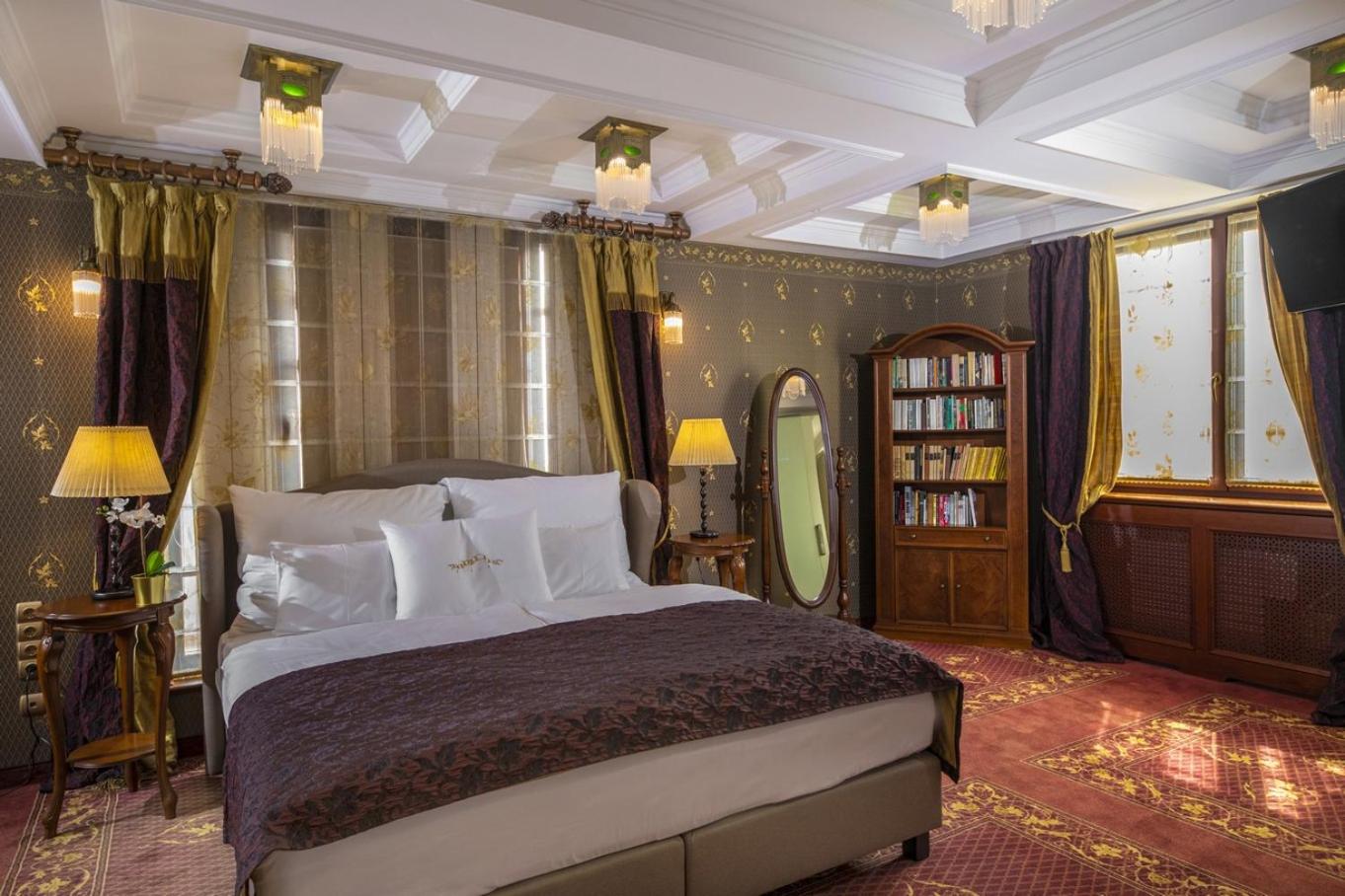 Deluxe Suite photo 3