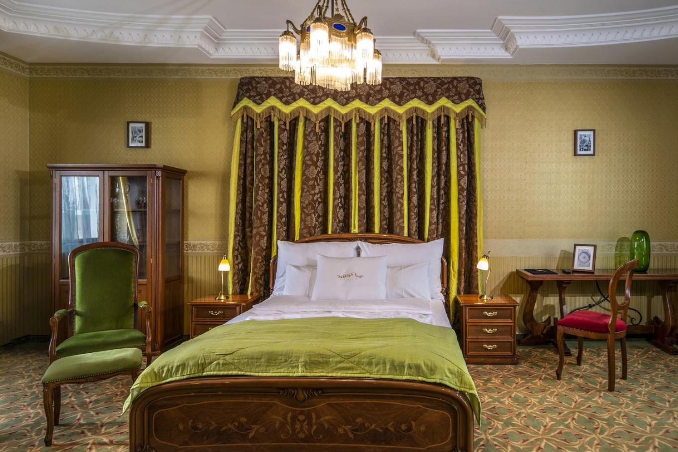 Deluxe Room - Photo 1
