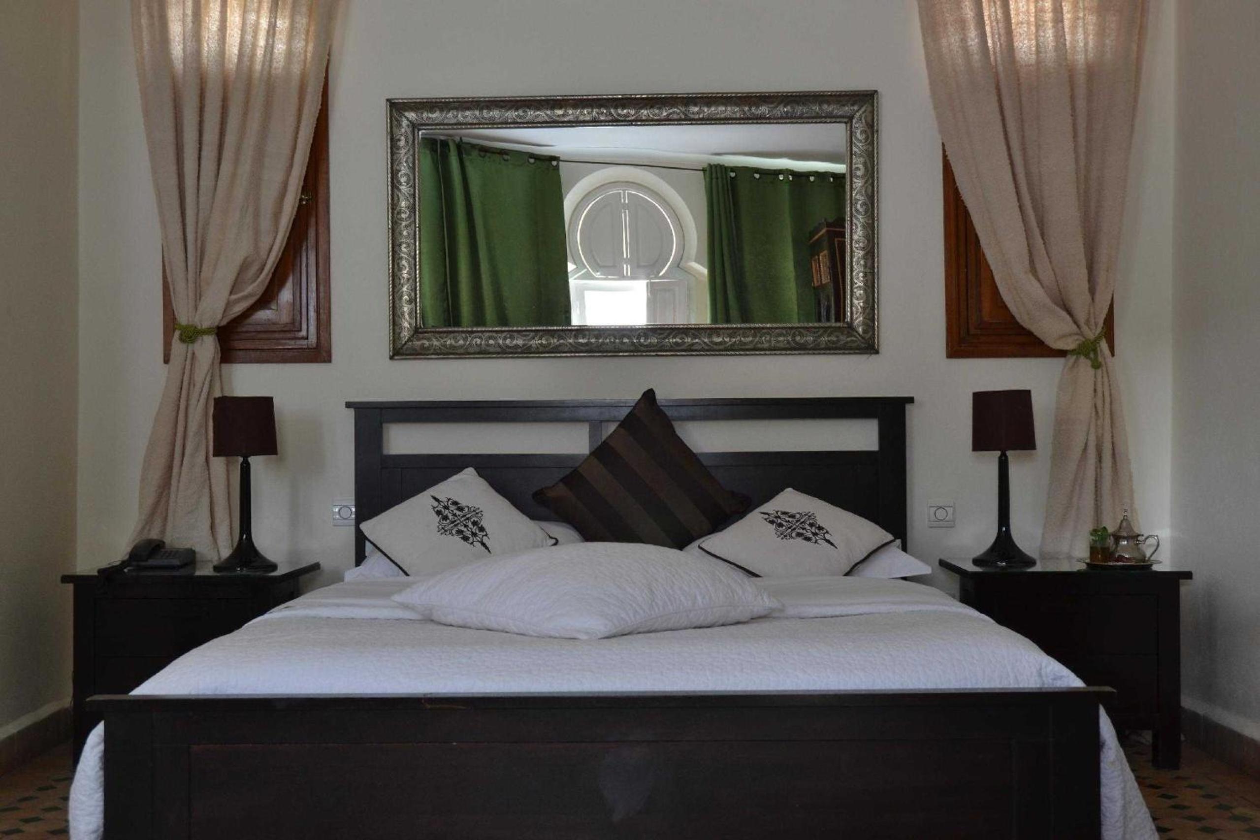 Deluxe Double Room - Photo 1