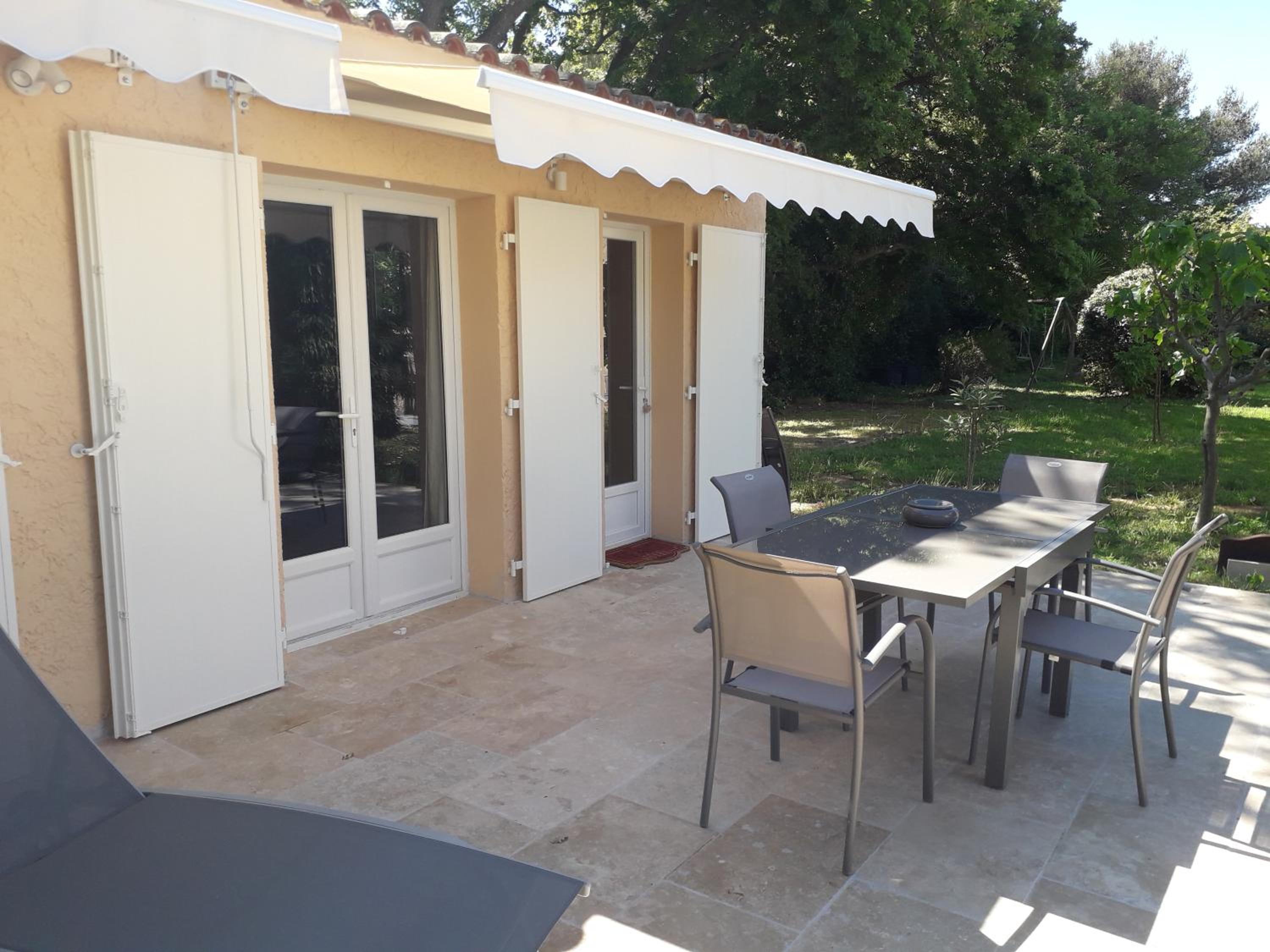 Apartment with Garden View - Photo 1