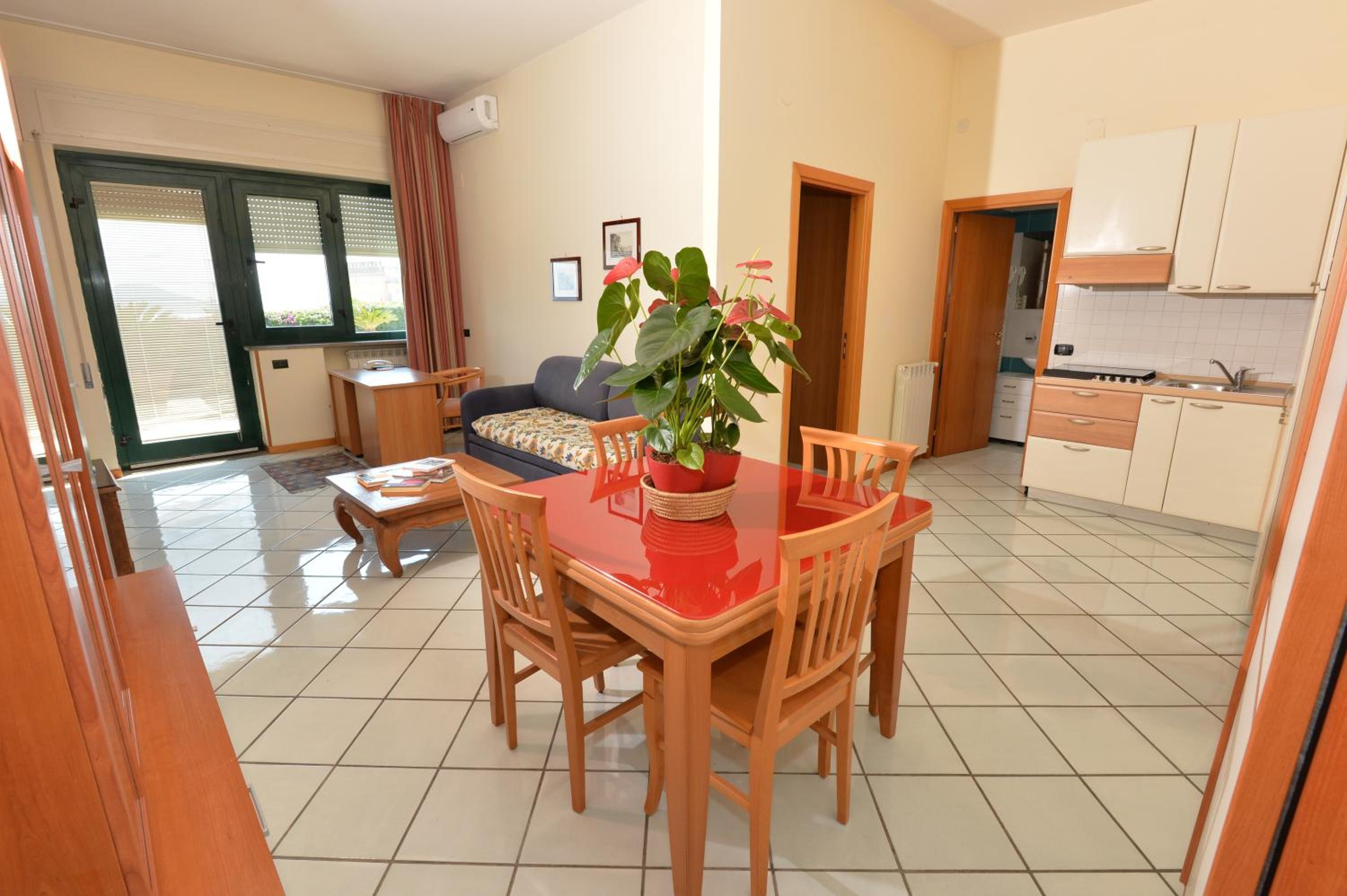 Miramare Apartment photo 1