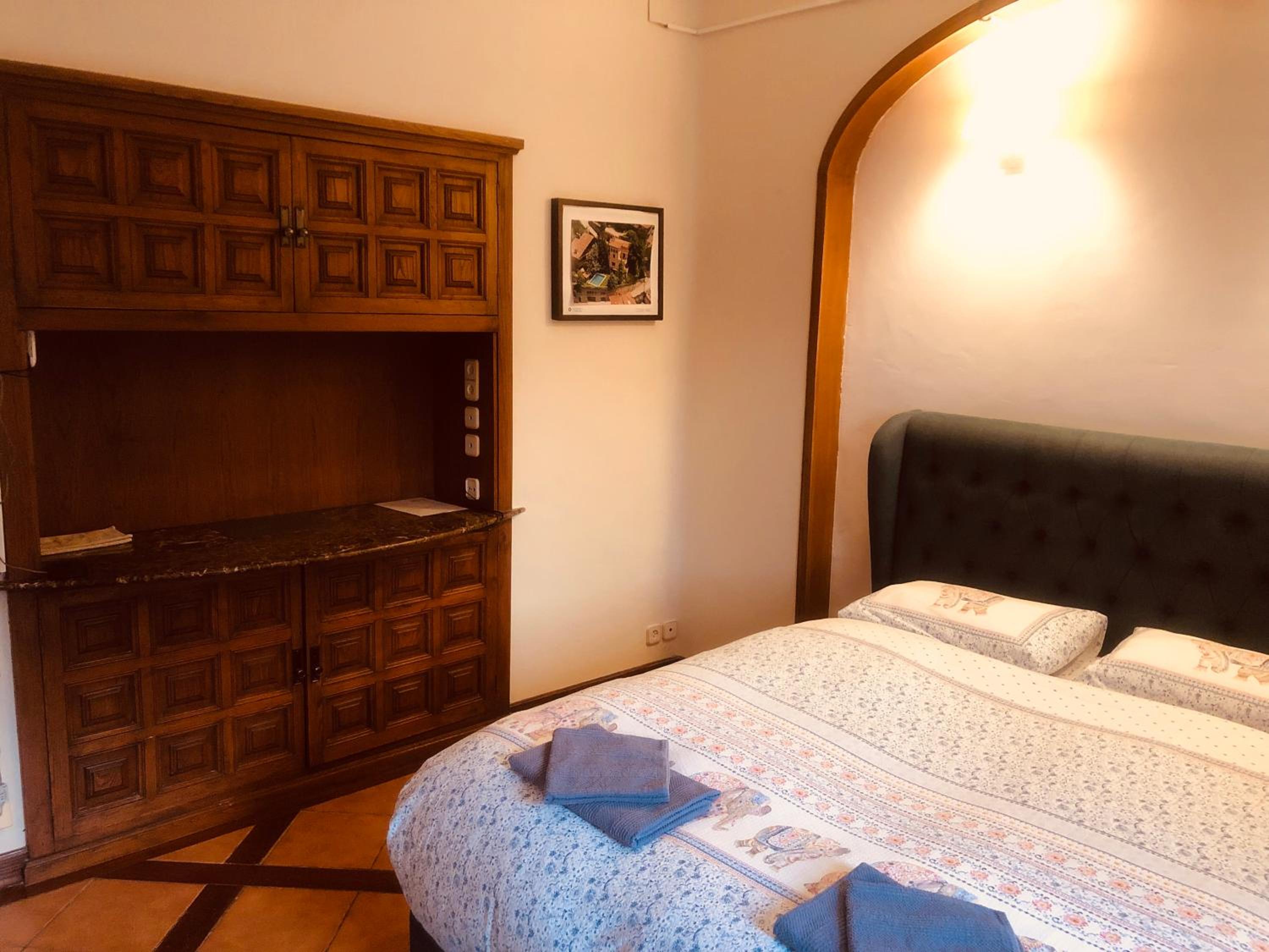 Double Room with Mountain View - Photo 1
