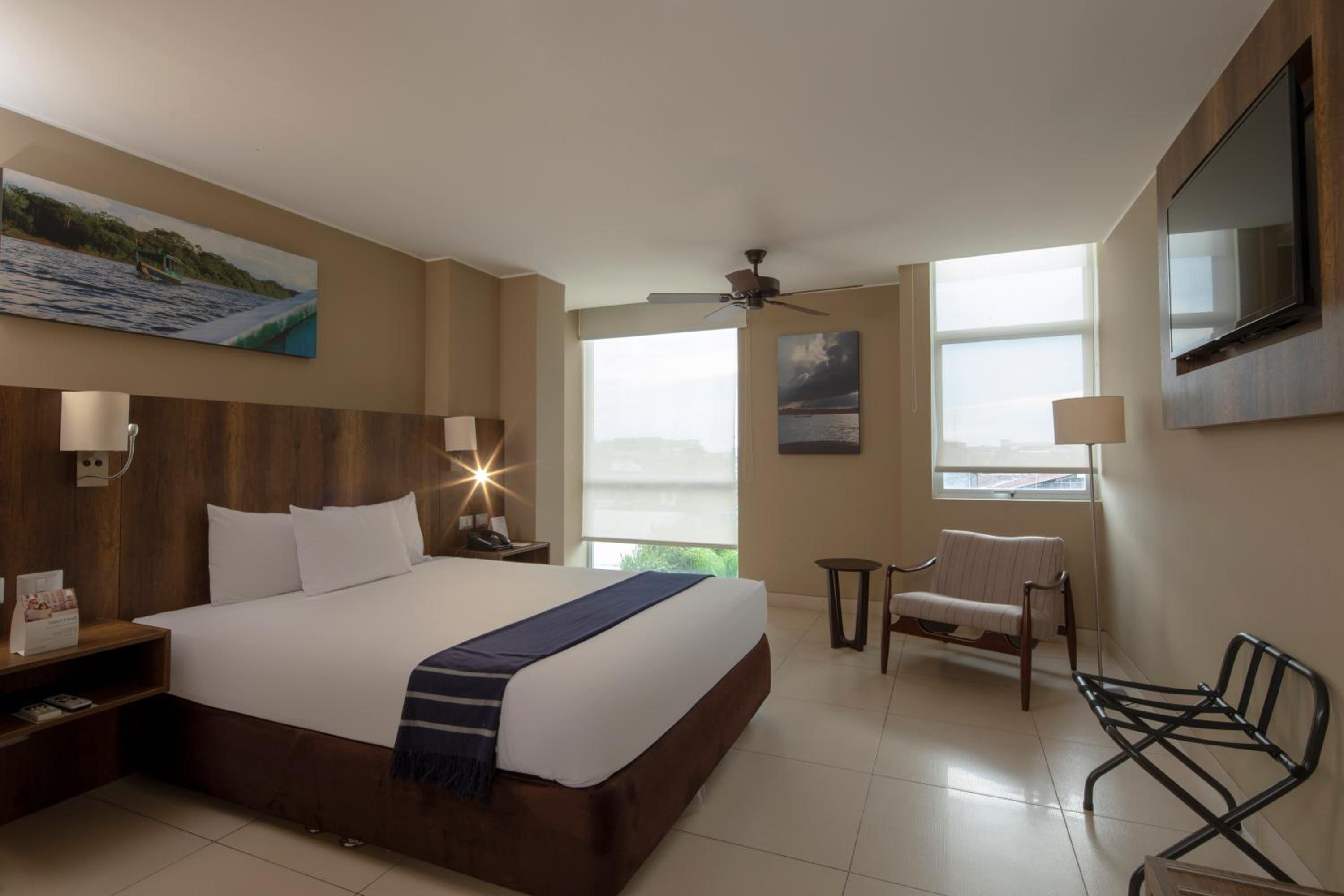 Superior Queen Room photo 1